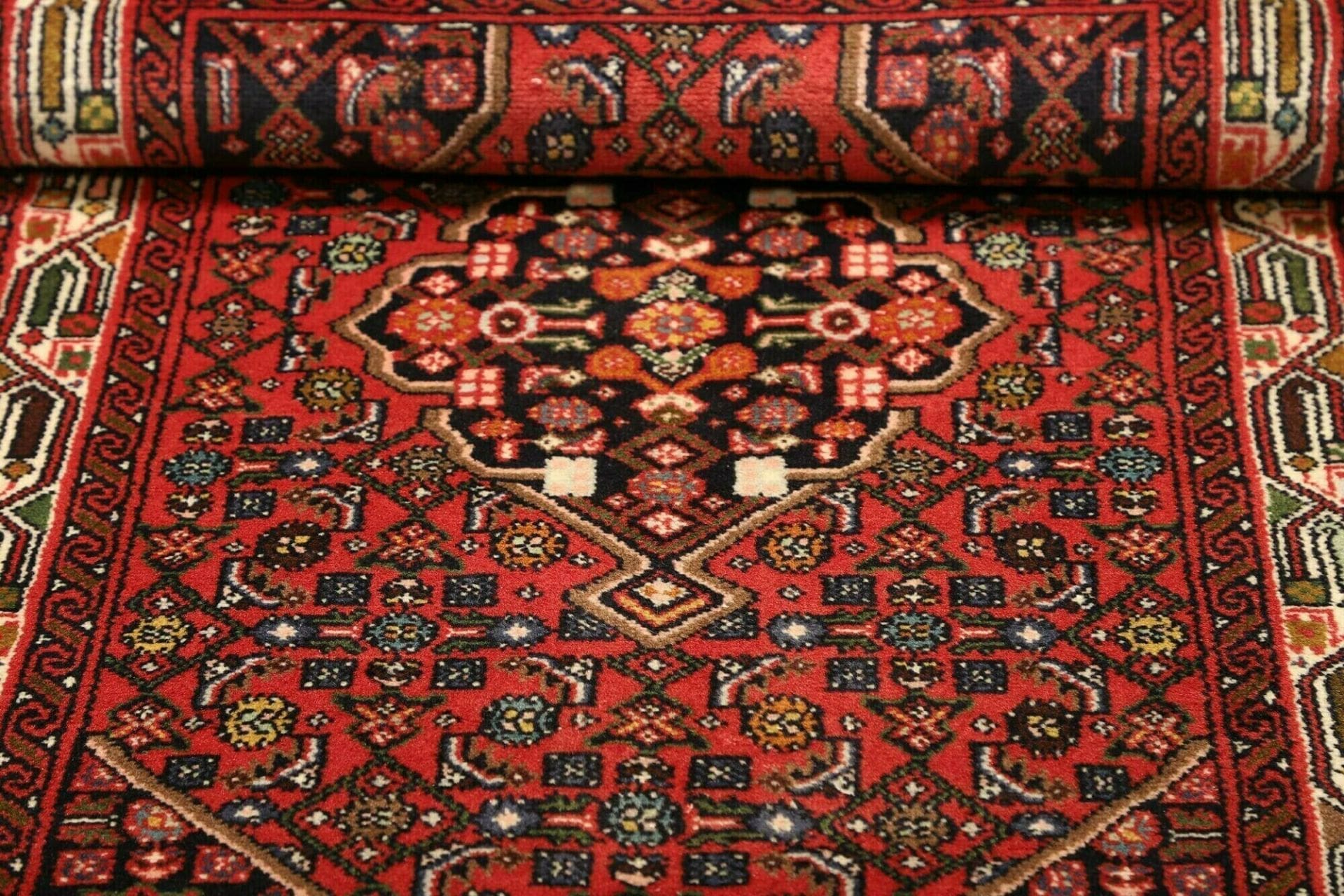 hamadan-teppich-80-x-134cm-herati-muster-schurwolle-handgeknupft-7 Handgeknüpfter Hamadan Herati Perserteppich 80 × 134 cm