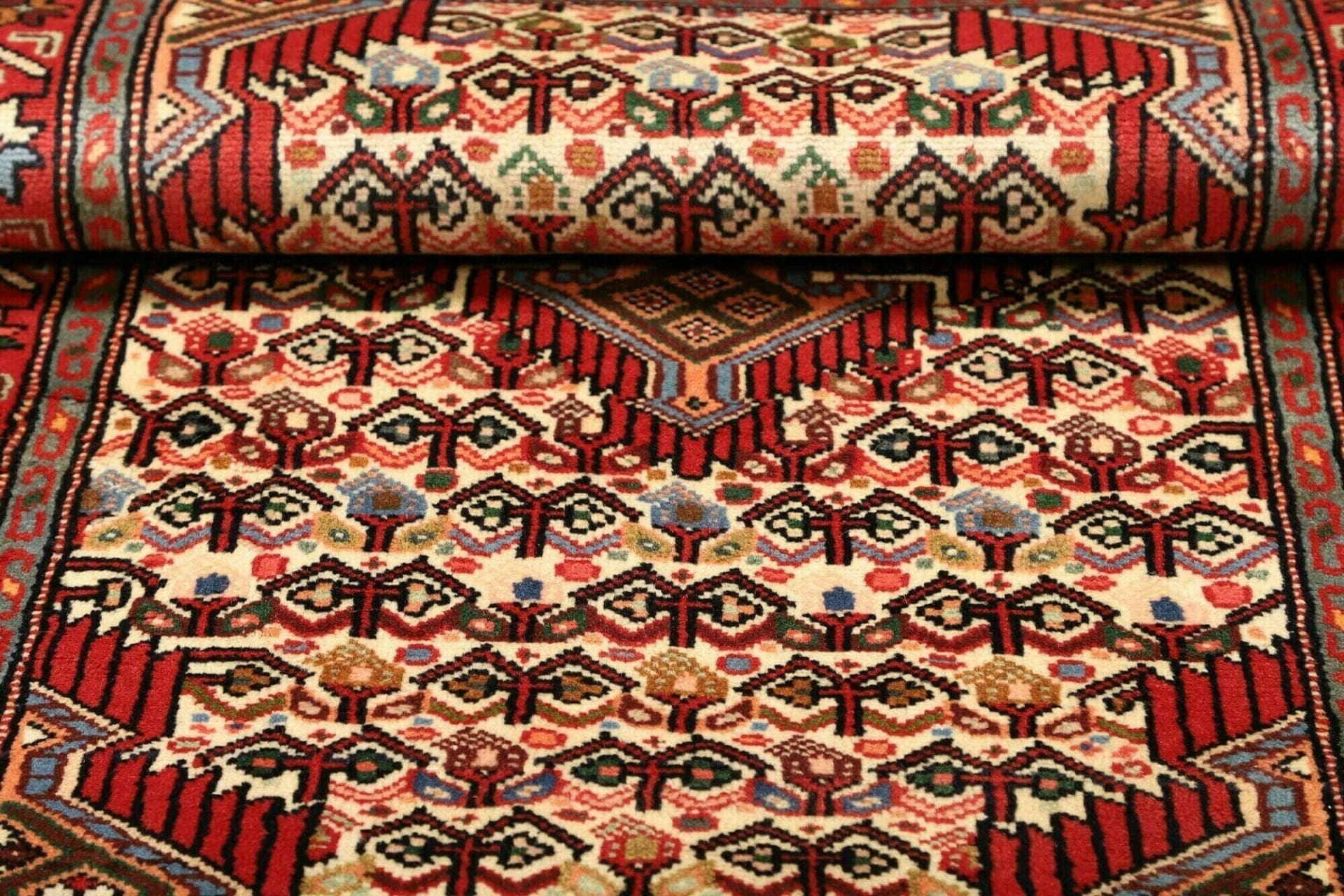 hamadan-teppich-86-x-123cm-handgeknupft-schurwolle-geometrisch-7 Handgeknüpfter Hamadan Perserteppich, 86 × 123 cm, Wolle