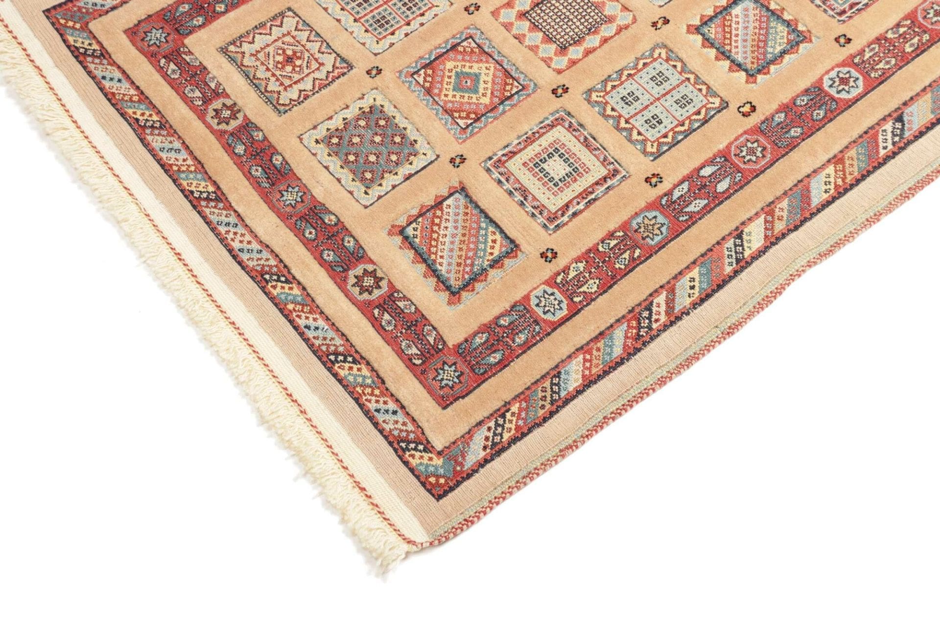 Perserteppich aus Iran, 88 × 118 cm