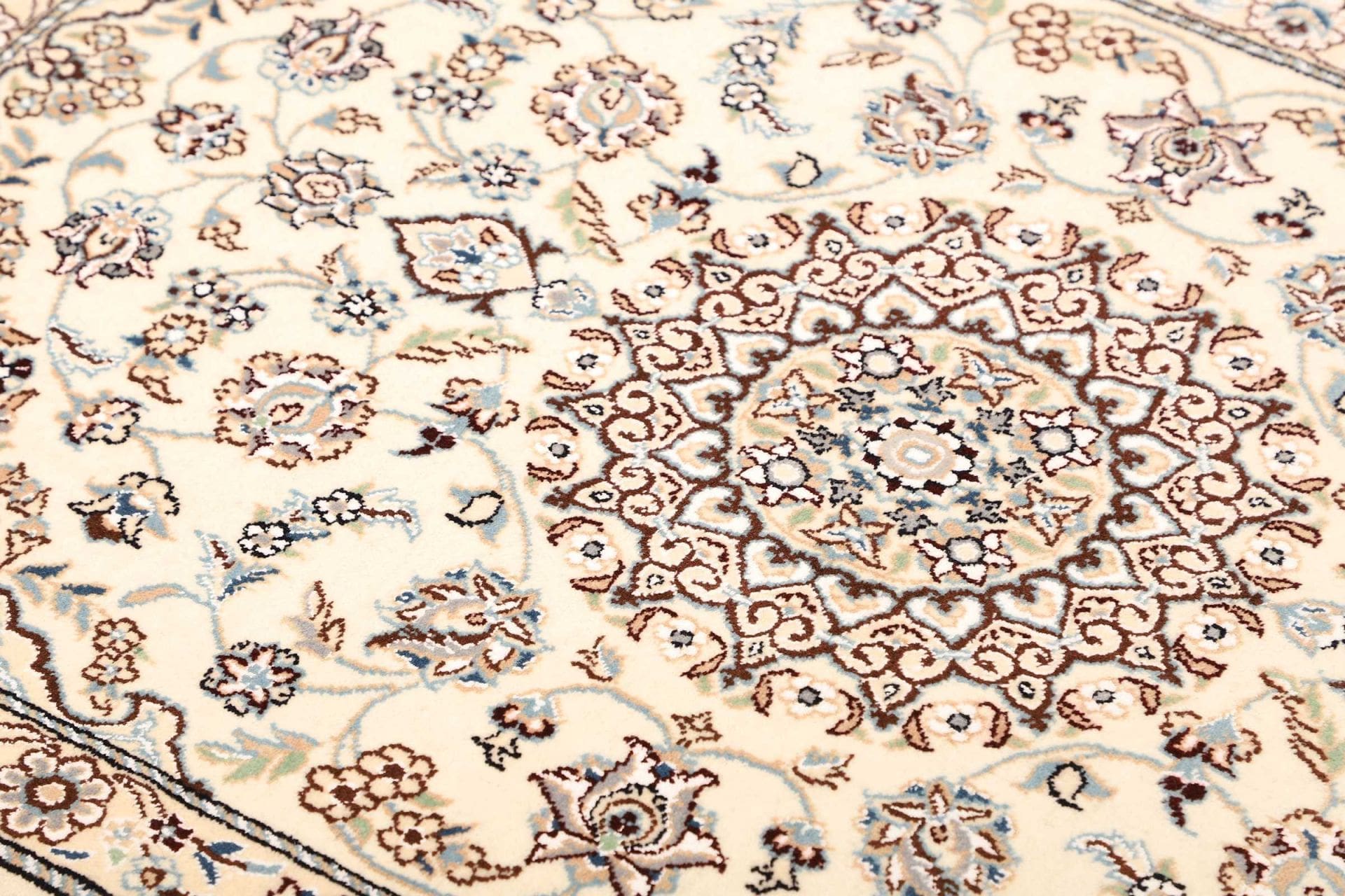 Nain Perserteppich 83 × 120 cm aus Wolle, handgeknüpft