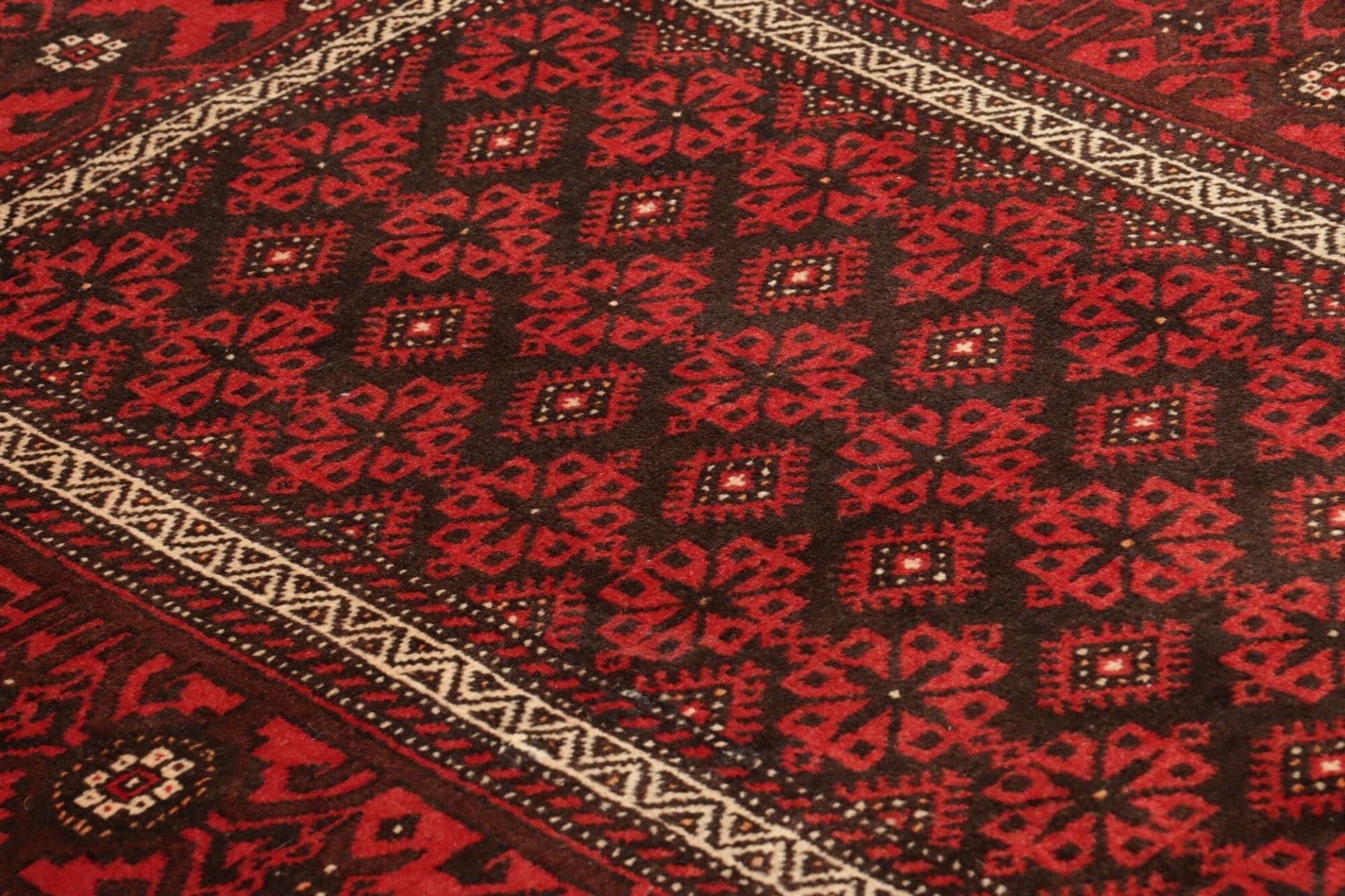 perserteppich-112-x-211cm-handgeknupft-aus-schurwolle-nain-muster-6 Handgeknüpfter Nain Perserteppich 112 × 211 cm