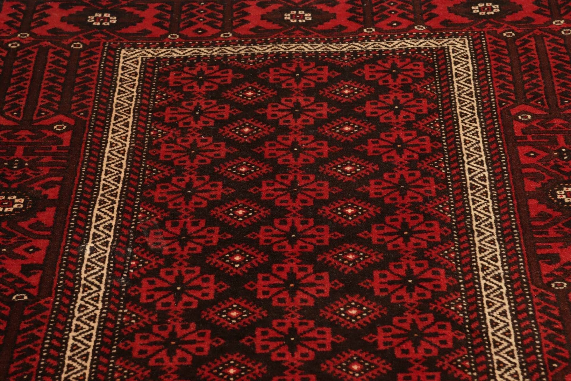 perserteppich-112-x-211cm-handgeknupft-aus-schurwolle-nain-muster-7 Handgeknüpfter Nain Perserteppich 112 × 211 cm