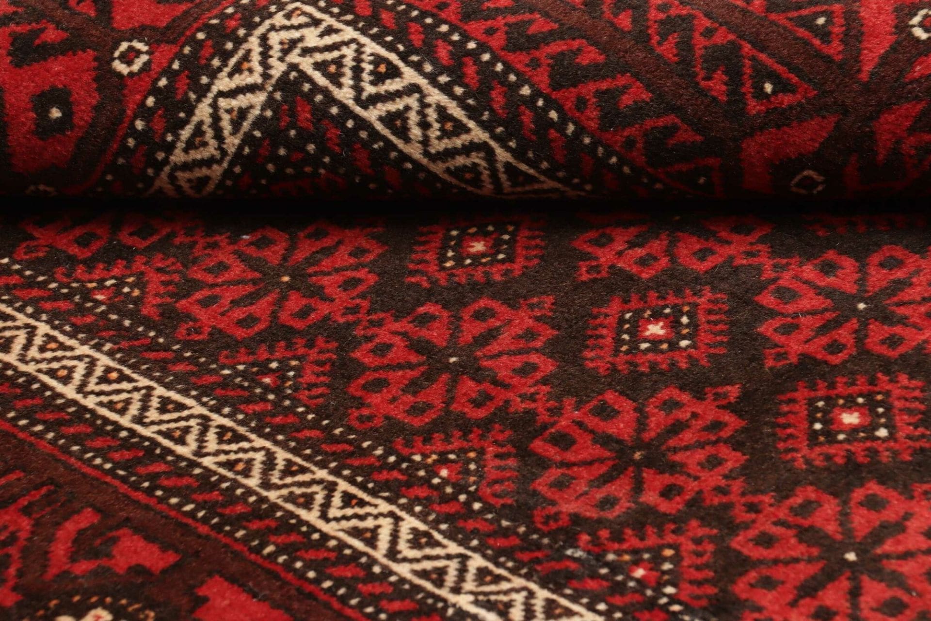 perserteppich-112-x-211cm-handgeknupft-aus-schurwolle-nain-muster-9 Handgeknüpfter Nain Perserteppich 112 × 211 cm
