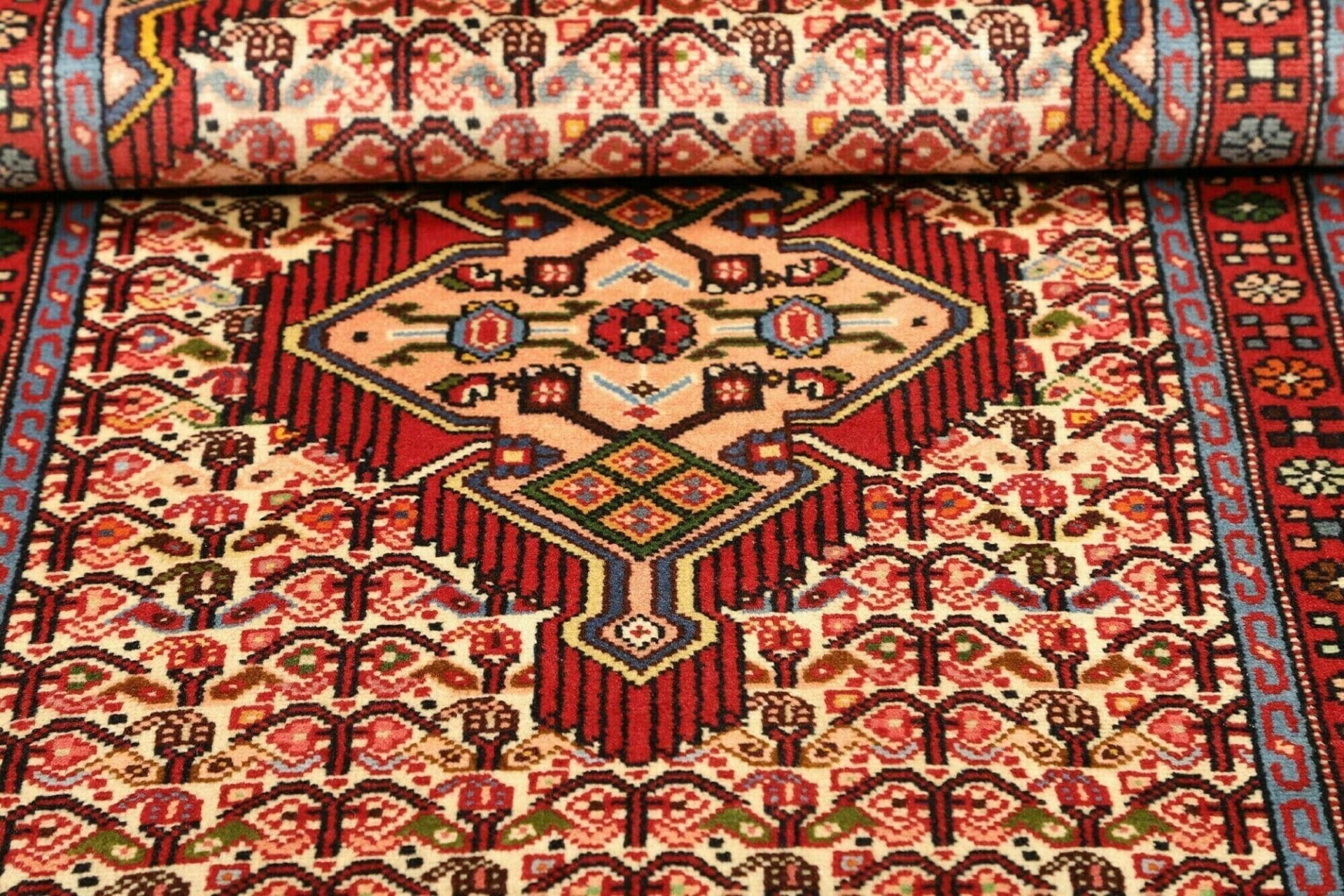 hamadan-teppich-80-x-132-cm-herati-muster-schurwolle-handgeknupft-7 Handgeknüpfter Hamadan Herati Perserteppich 80 × 132 cm