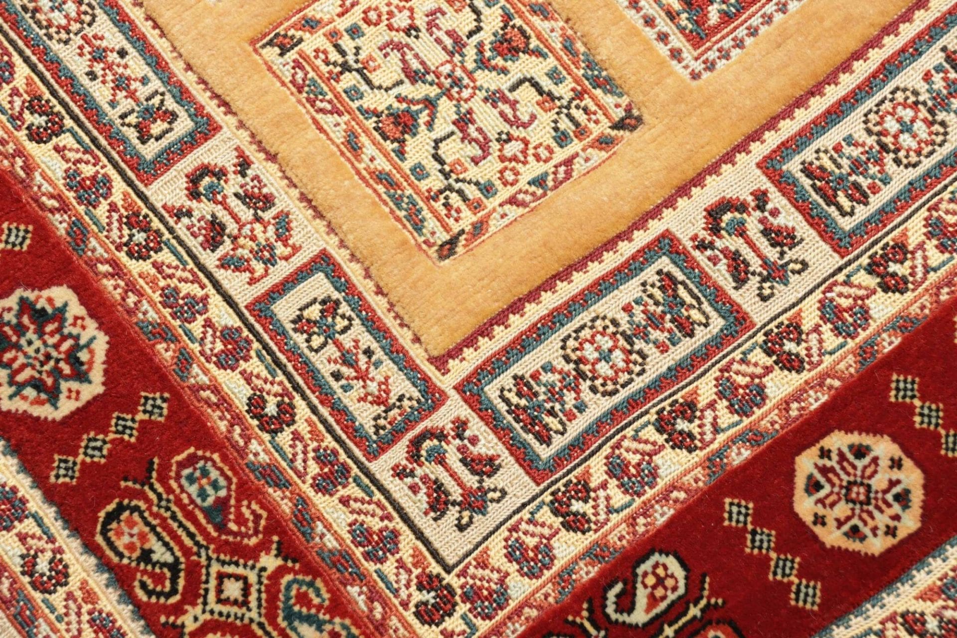 Nain Perserteppich 85 × 121 cm aus Wolle, handgeknüpft