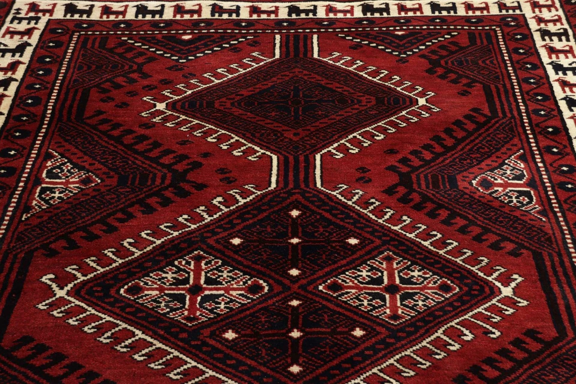 lori-orientteppich-183-x-260cm-geometrisches-muster-handgeknupft-8 Loribaft Perserteppich 183 × 260 cm aus Wolle, handgeknüpft