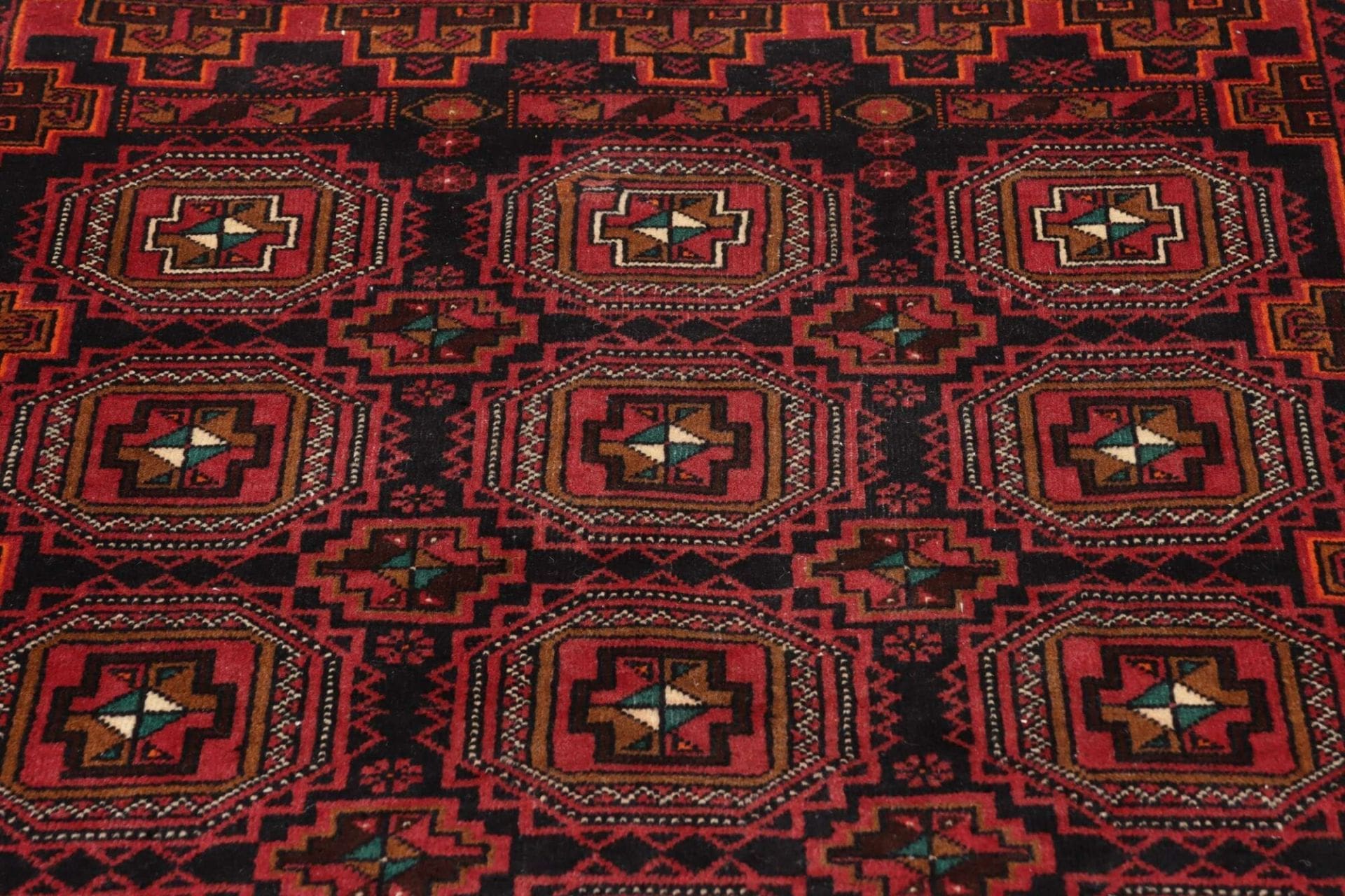orientteppich-104-x-185-cm-aus-schurwolle-handgeknupft-nain-muster-7 Nain Perserteppich 104 × 185 cm aus Wolle, handgeknüpft