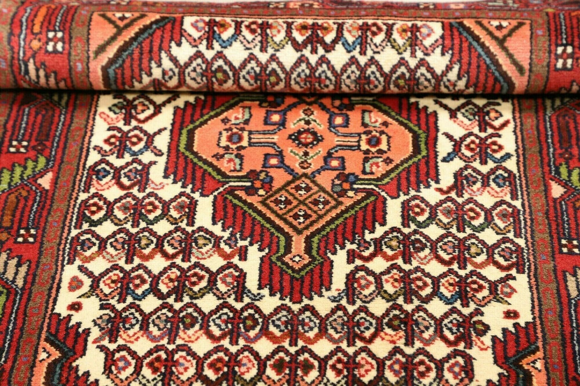 hamadan-teppich-83-x-126cm-handgeknupft-schurwolle-herati-muster-7 Handgeknüpfter Hamadan Herati Perserteppich, 83 × 126 cm, Wolle
