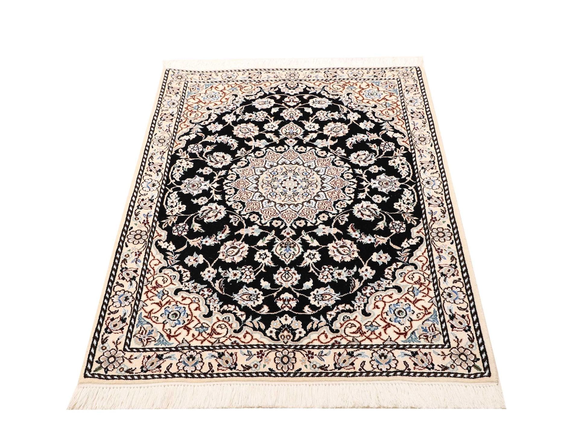 Handgeknüpfter Nain Perserteppich 84 × 120 cm