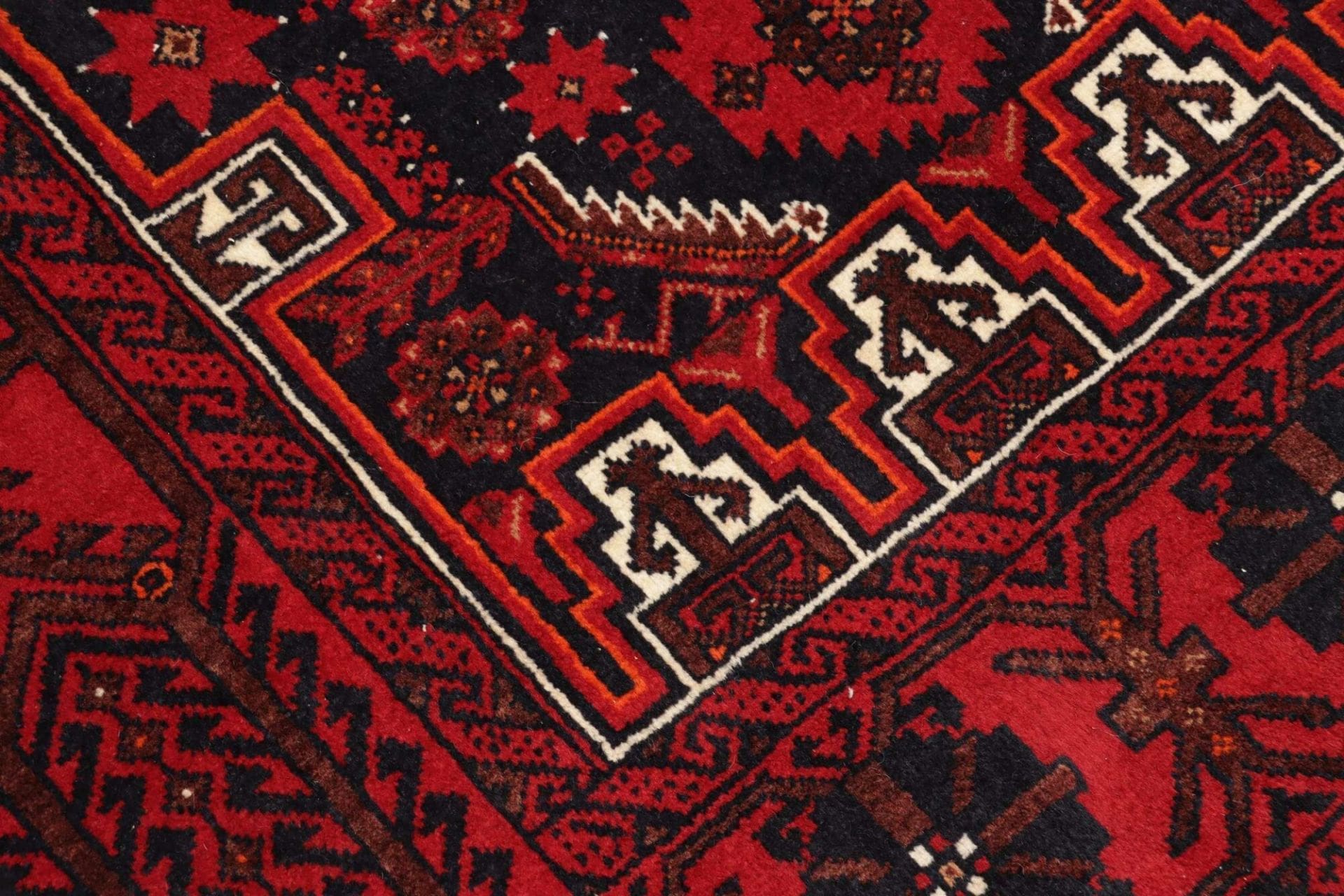 Nain Perserteppich 109 × 205 cm aus Wolle, handgeknüpft