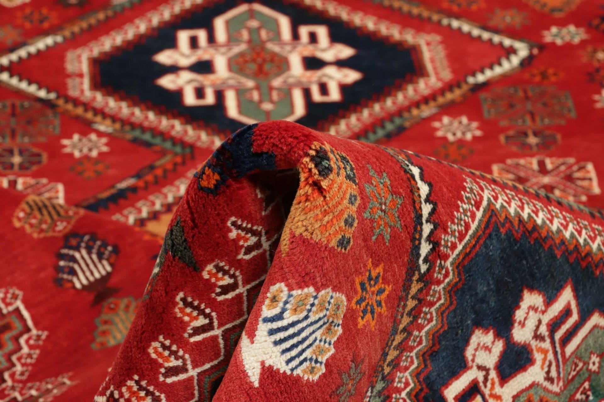 shiraz-teppich-181-x-270cm-handgeknupft-aus-schurwolle-8 Shiraz Perserteppich aus Iran, 181 × 270 cm