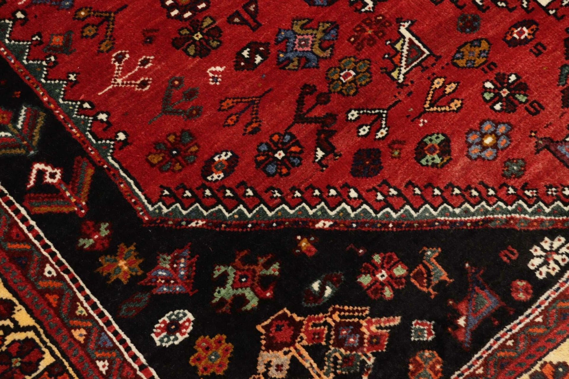 orientteppich-shiraz-180-x-250cm-handgeknupft-wolle-auf-wolle-5 Shiraz Perserteppich aus Iran, 180 × 250 cm