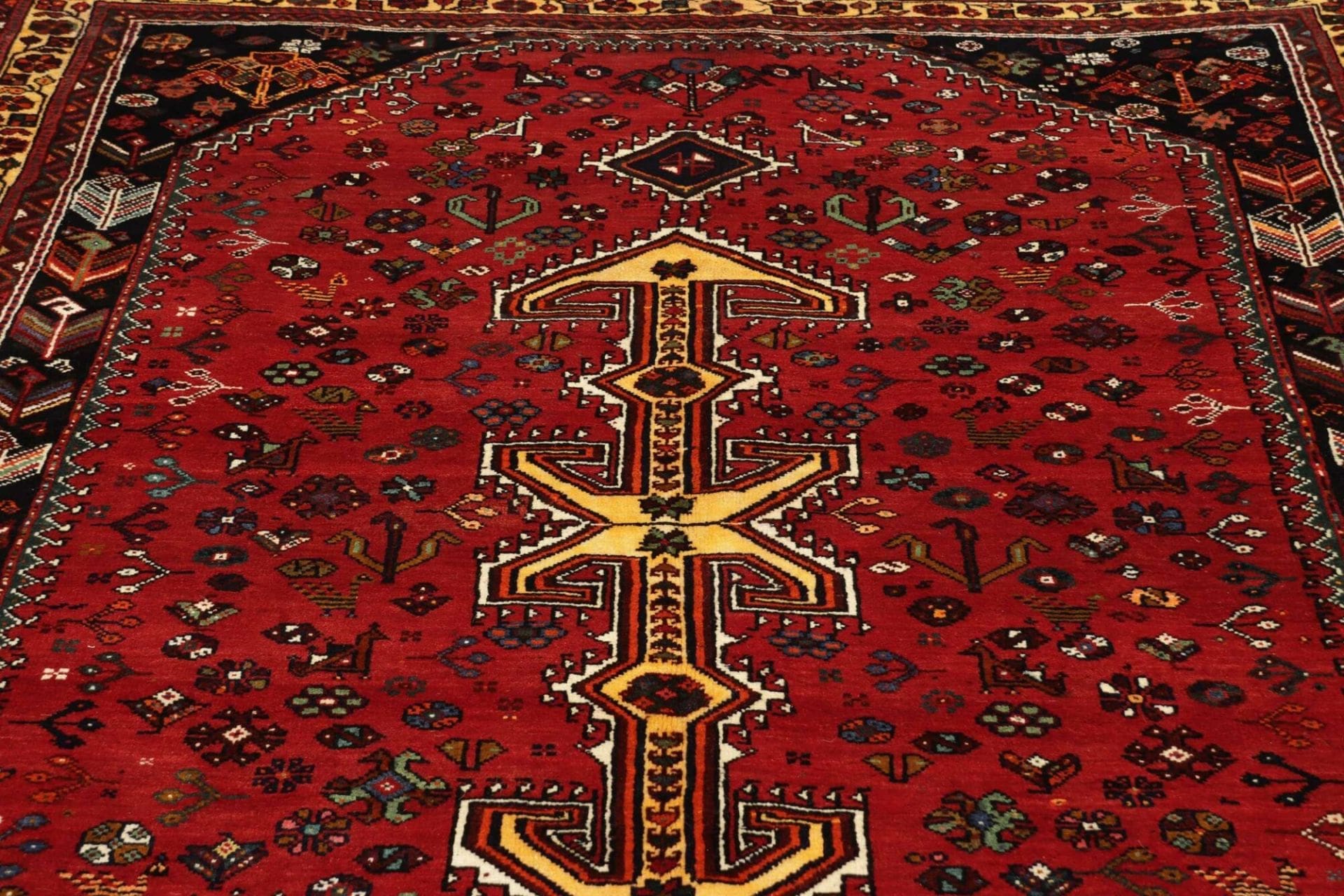 orientteppich-shiraz-180-x-250cm-handgeknupft-wolle-auf-wolle-7 Shiraz Perserteppich aus Iran, 180 × 250 cm