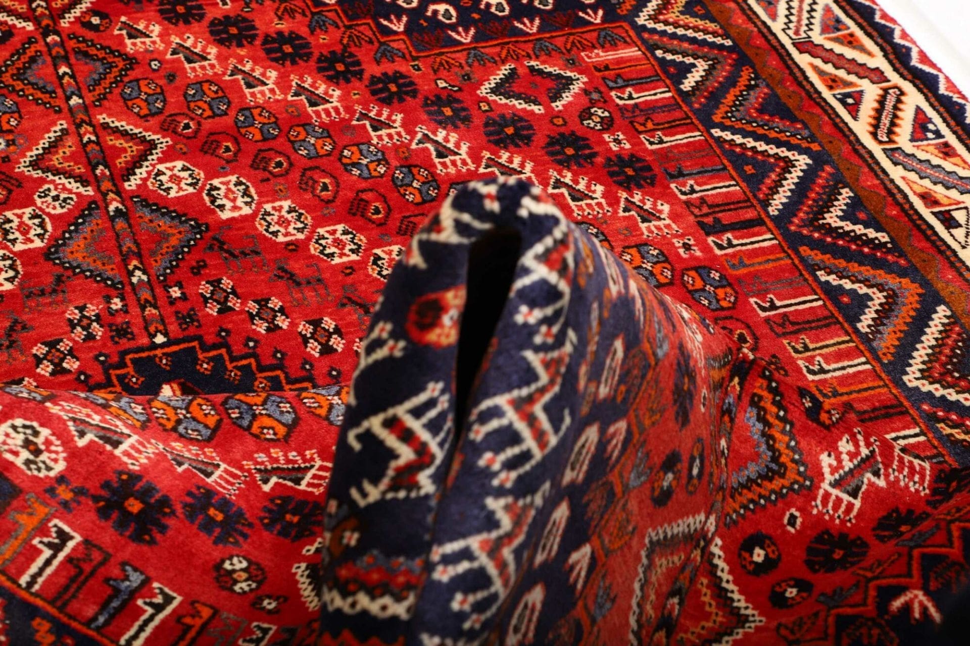 Shiraz Perserteppich aus Iran, 173 × 280 cm