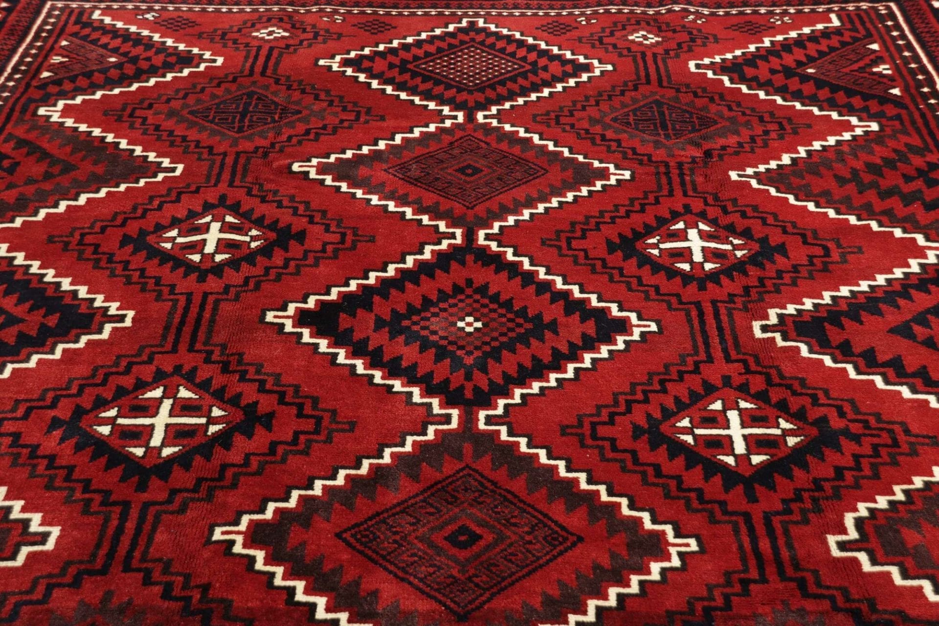 lori-orientteppich-240-x-290cm-geometrisches-muster-handgeknupft-8 Loribaft Perserteppich aus Iran, 240 × 290 cm