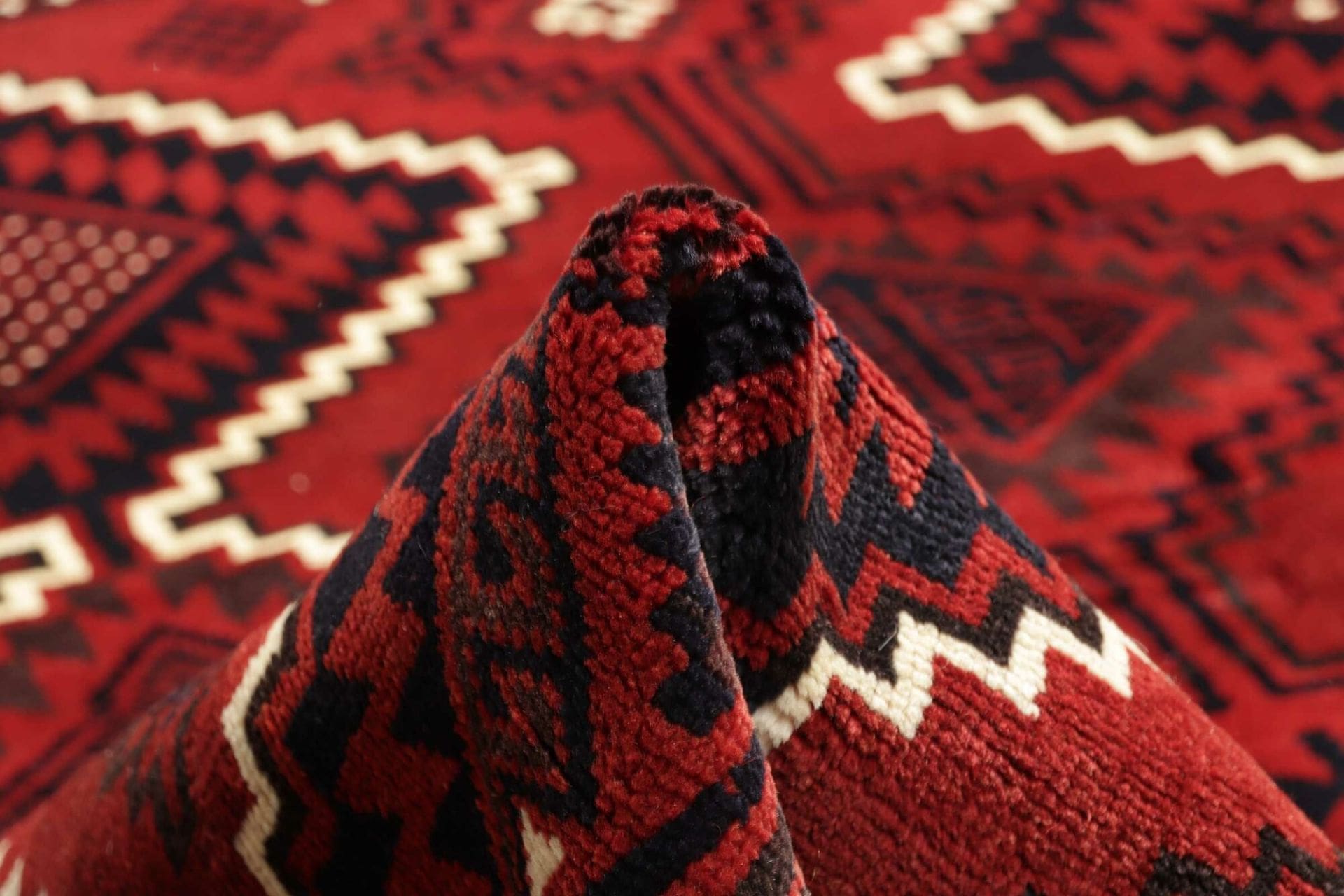 lori-orientteppich-240-x-290cm-geometrisches-muster-handgeknupft-9 Loribaft Perserteppich aus Iran, 240 × 290 cm