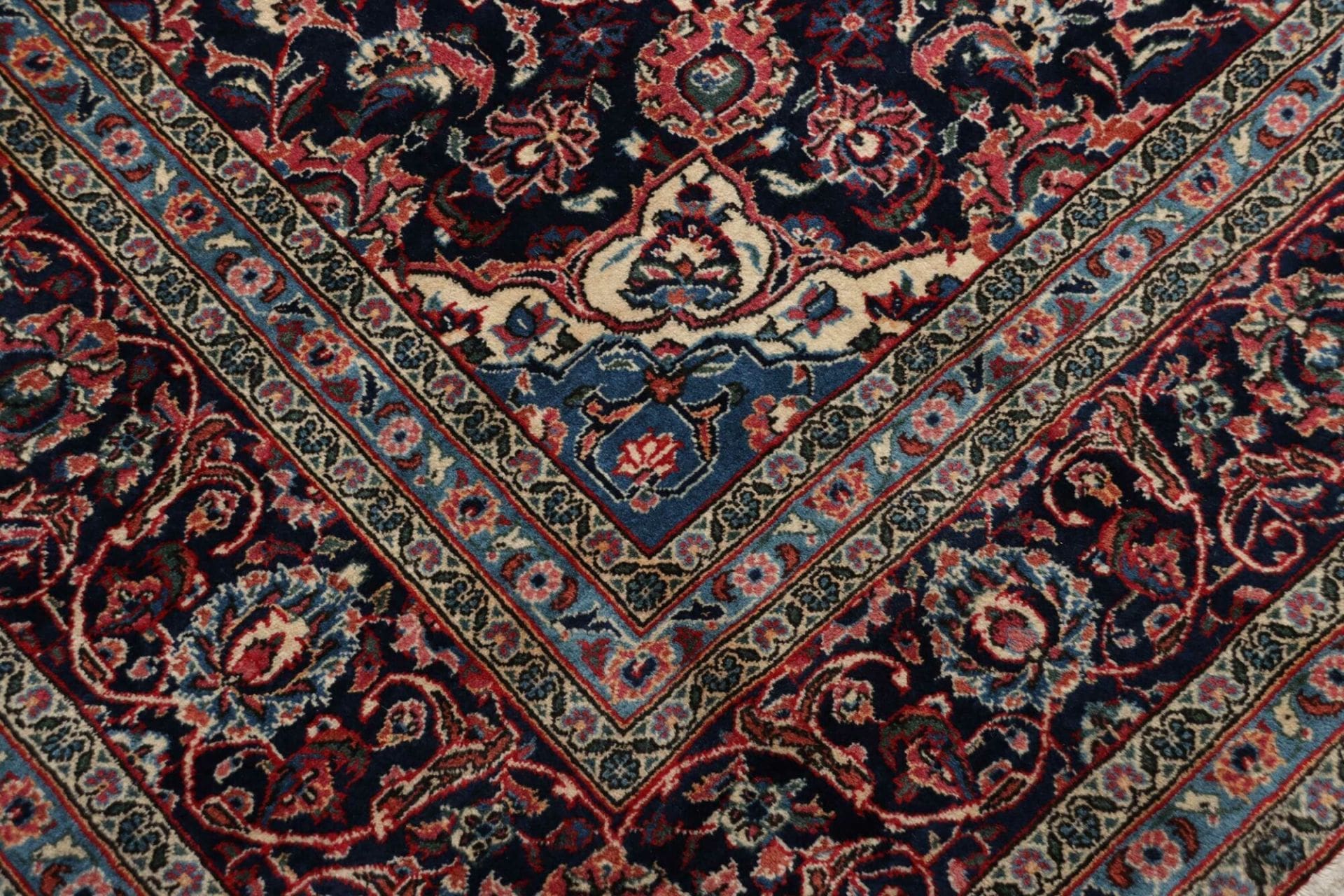 kashan-teppich-259-x-386-cm-florale-muster-handgeknupft-perserteppich-5 Kashan Perserteppich aus Iran, 259 × 386 cm