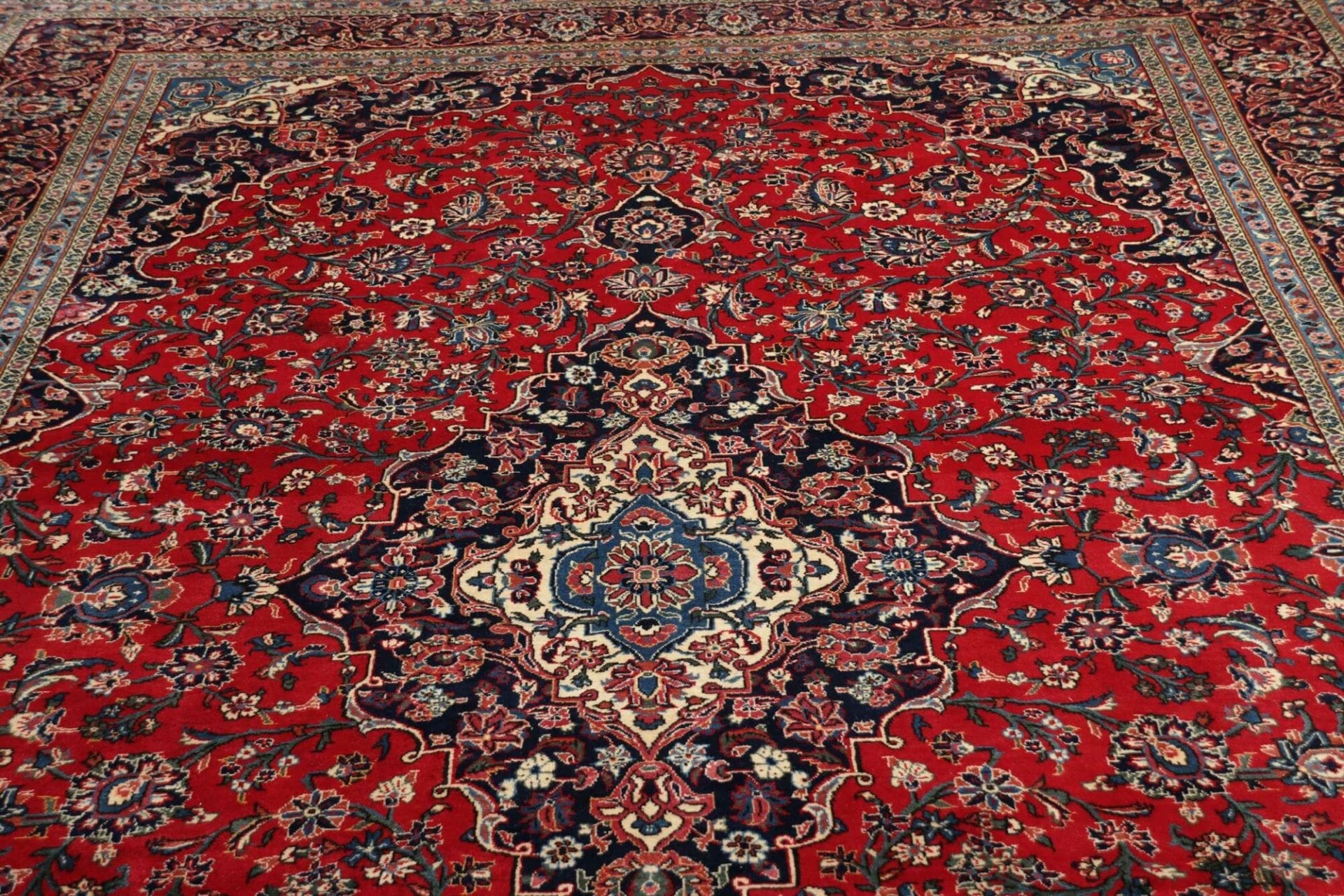 kashan-teppich-259-x-386-cm-florale-muster-handgeknupft-perserteppich-8 Kashan Perserteppich aus Iran, 259 × 386 cm