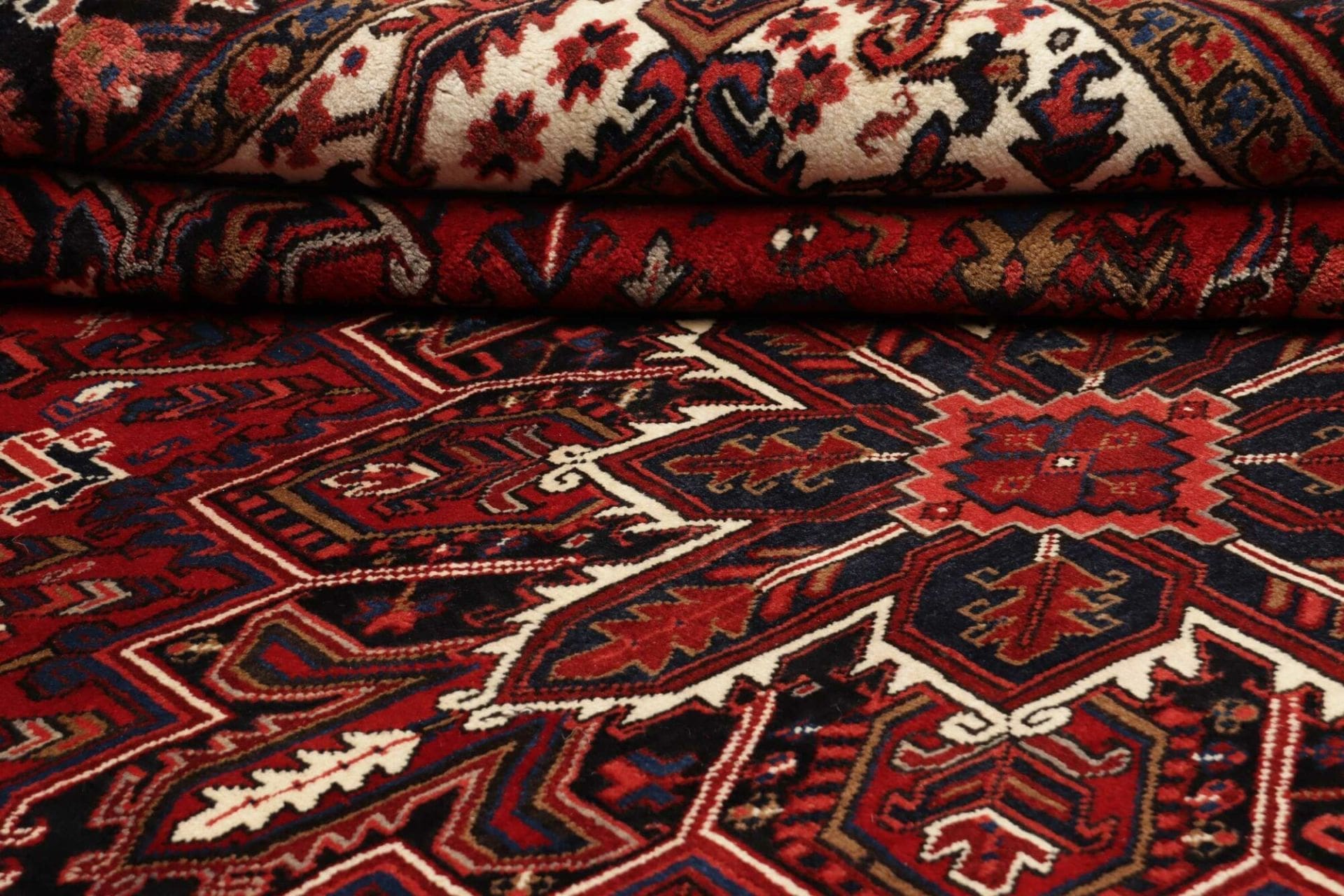 heriz-teppich-255-x-322-cm-geometrisch-schurwolle-handgeknupft-8 Heriz Perserteppich aus Iran, 255 × 322 cm