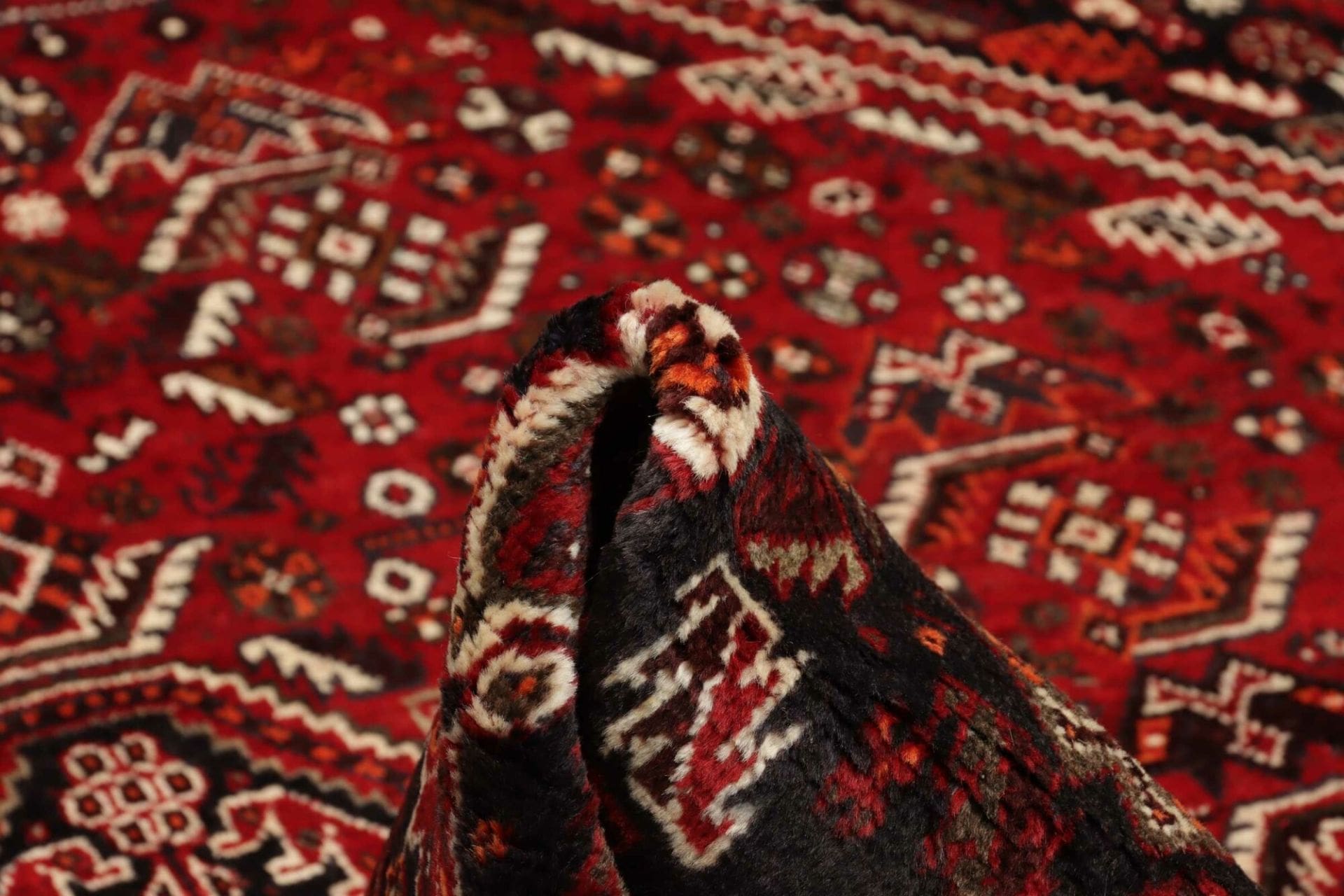 Qashqai Perserteppich aus Iran, 178 × 275 cm