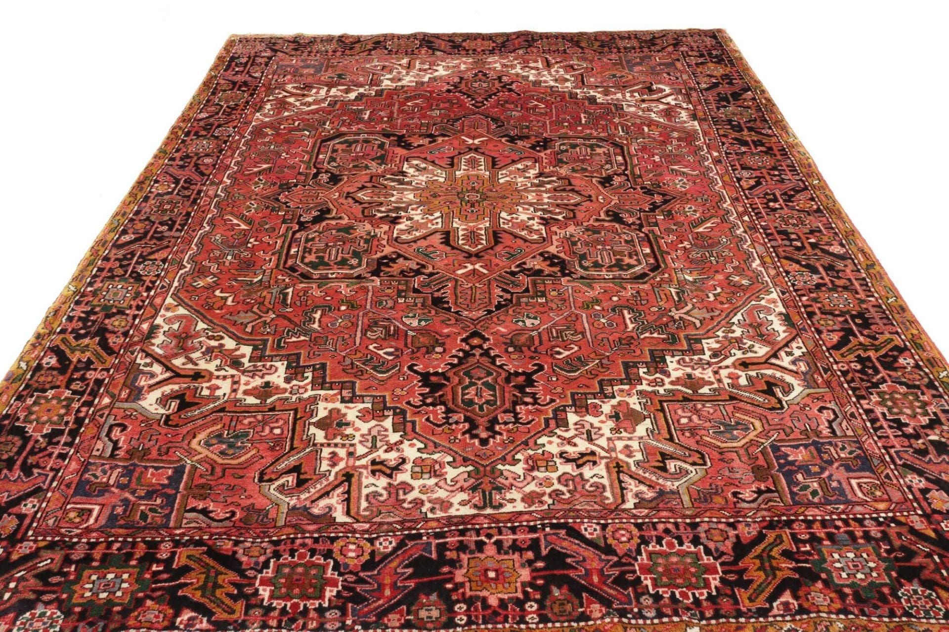 Heriz Perserteppich 233 × 320 cm aus Wolle, handgeknüpft