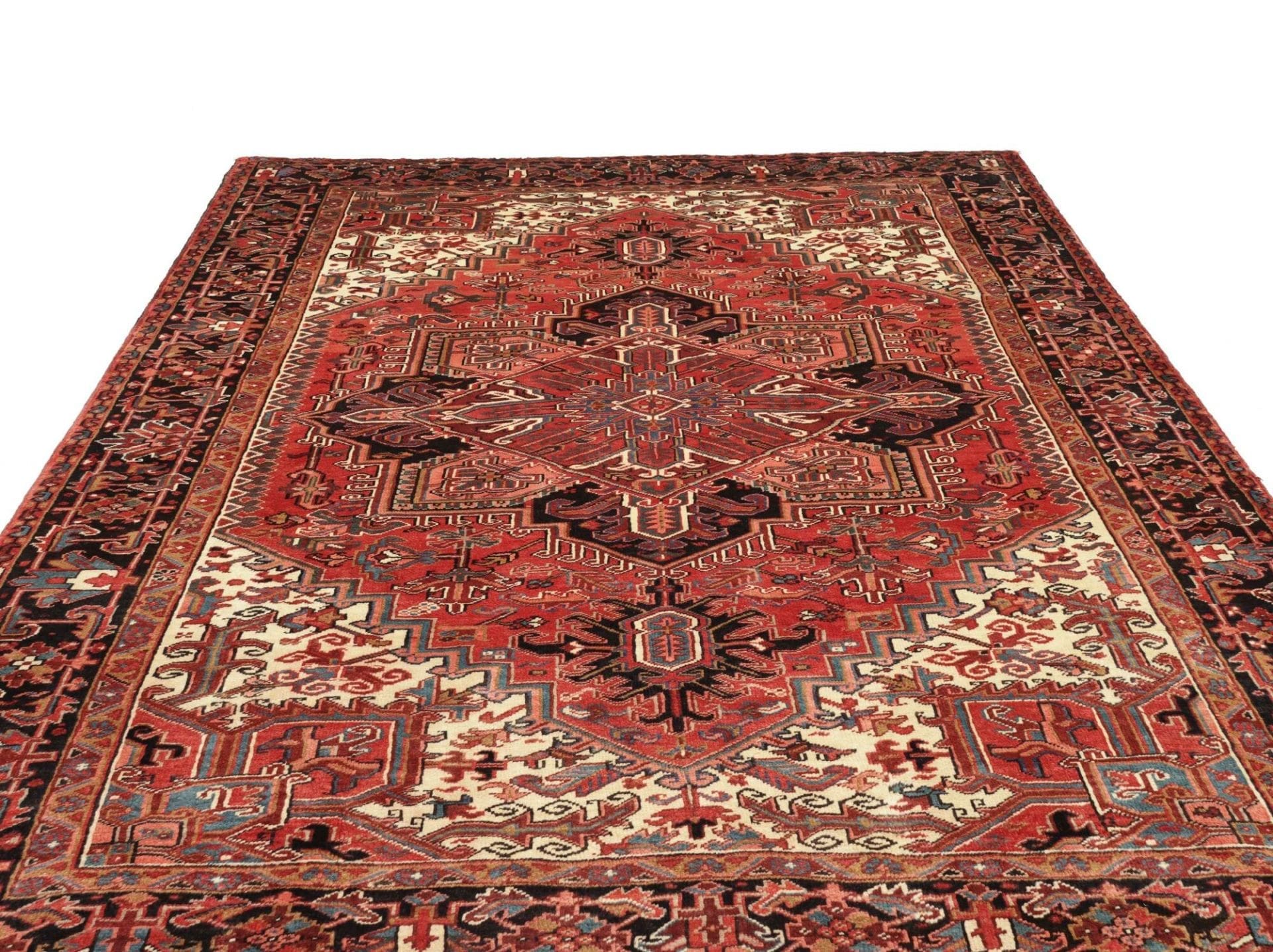 Handgeknüpfter Heriz Perserteppich 236 × 315 cm