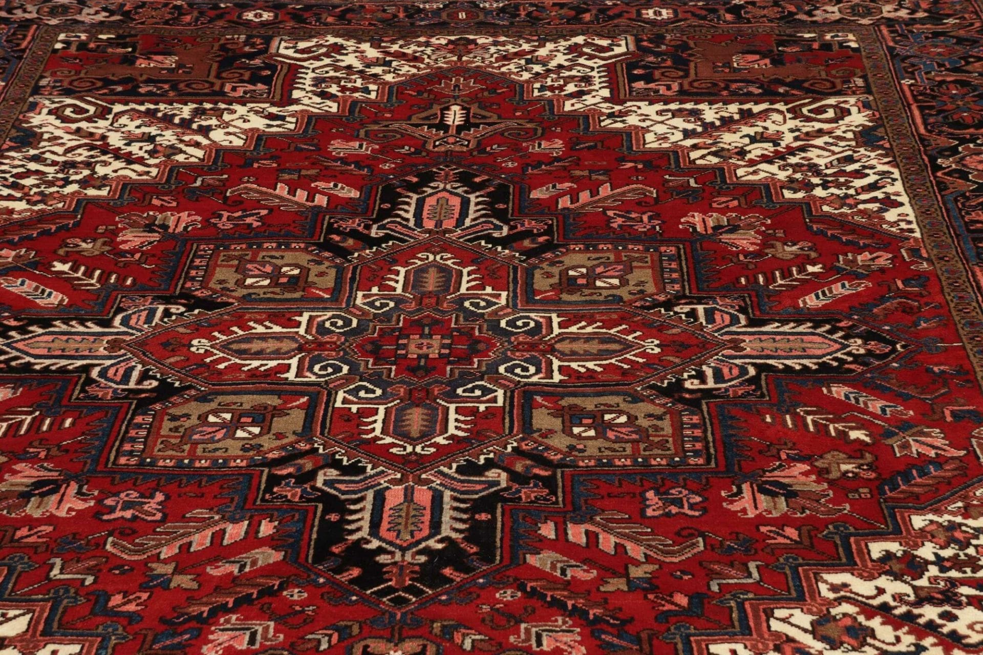 Heriz Perserteppich 247 × 308 cm aus Wolle, handgeknüpft