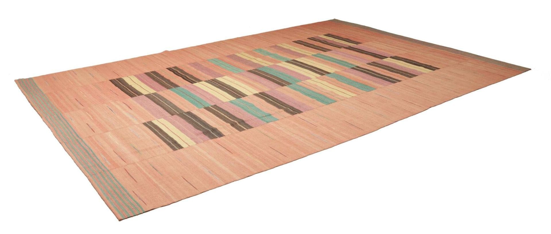 Kelim Perserteppich aus Iran, 260 × 380 cm