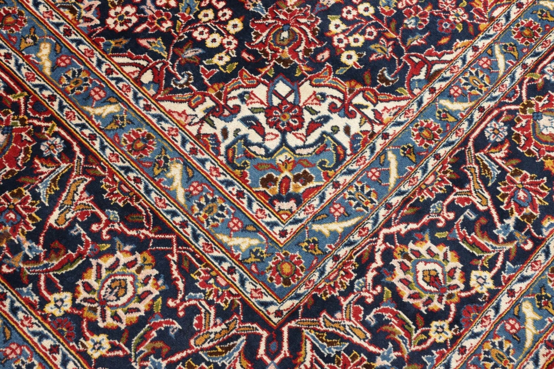 Kashan Perserteppich 271 × 396 cm aus Wolle, handgeknüpft