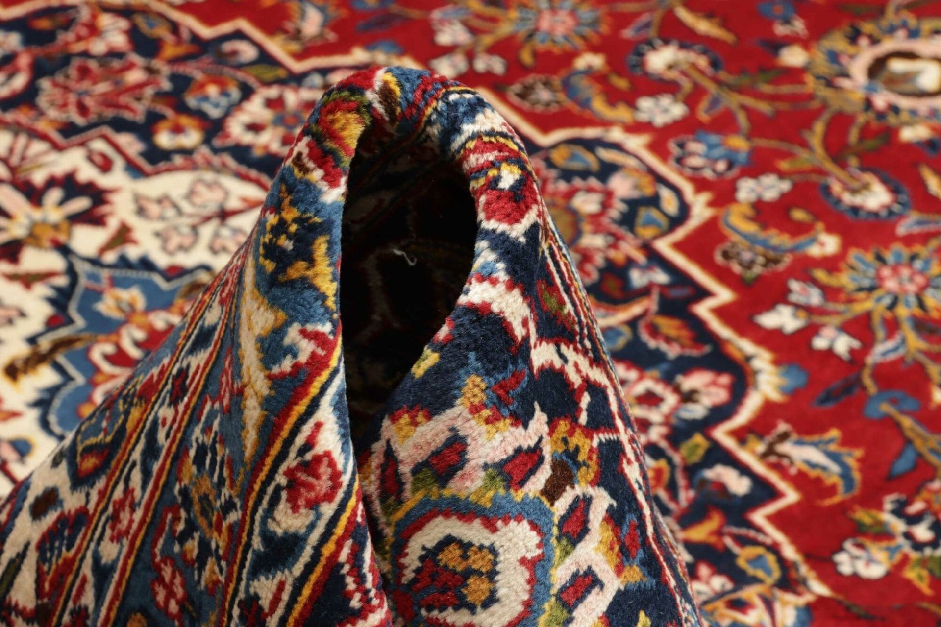 Kashan Perserteppich 271 × 396 cm aus Wolle, handgeknüpft