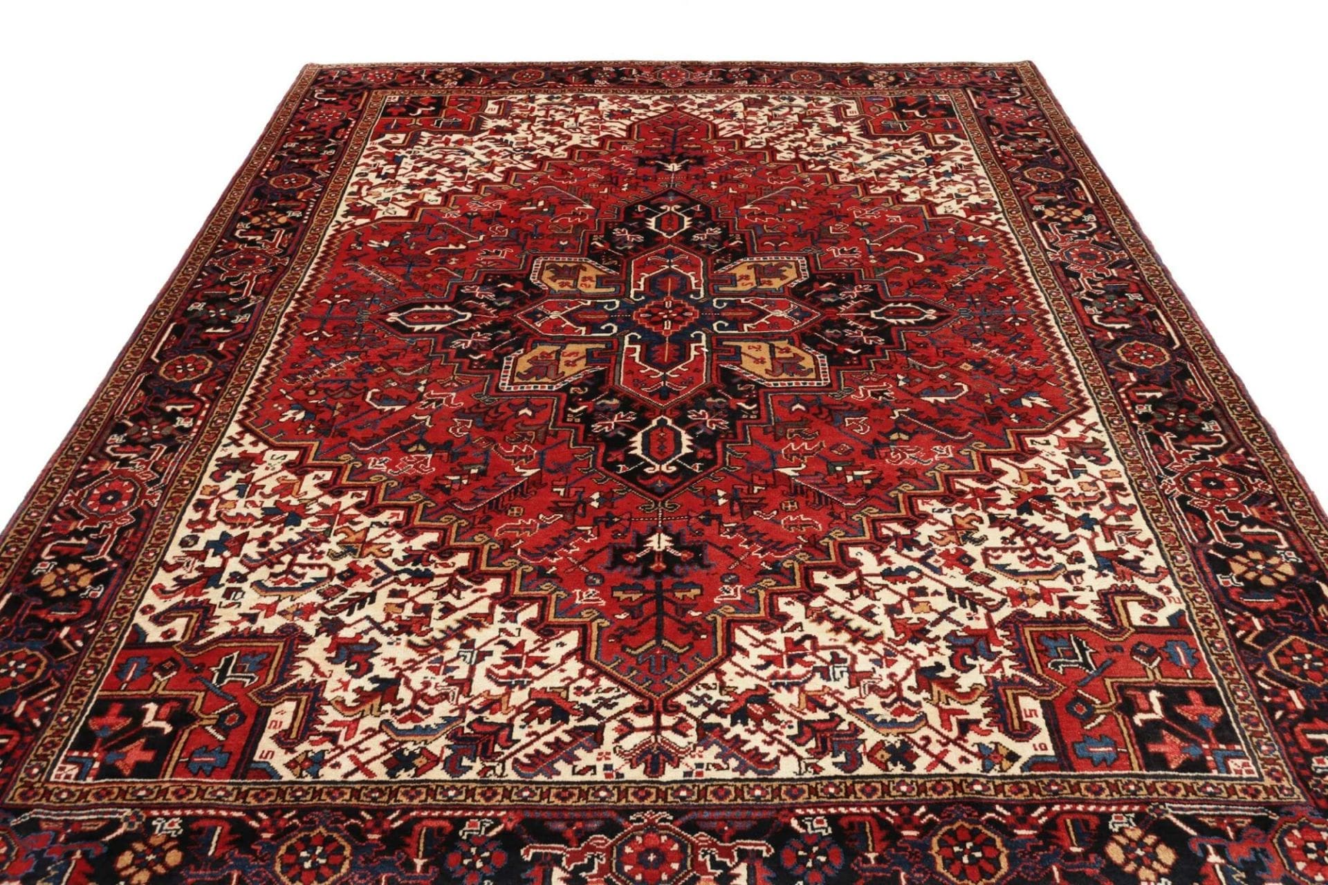Heriz Perserteppich 251 × 315 cm aus Wolle, handgeknüpft