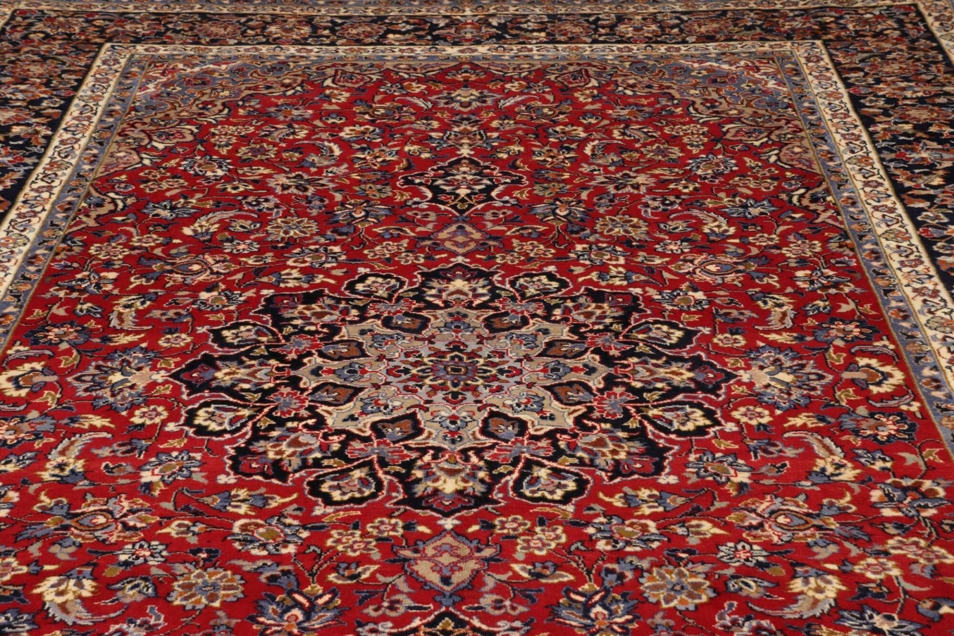 Perserteppich 258 × 390 cm aus Wolle, handgeknüpft