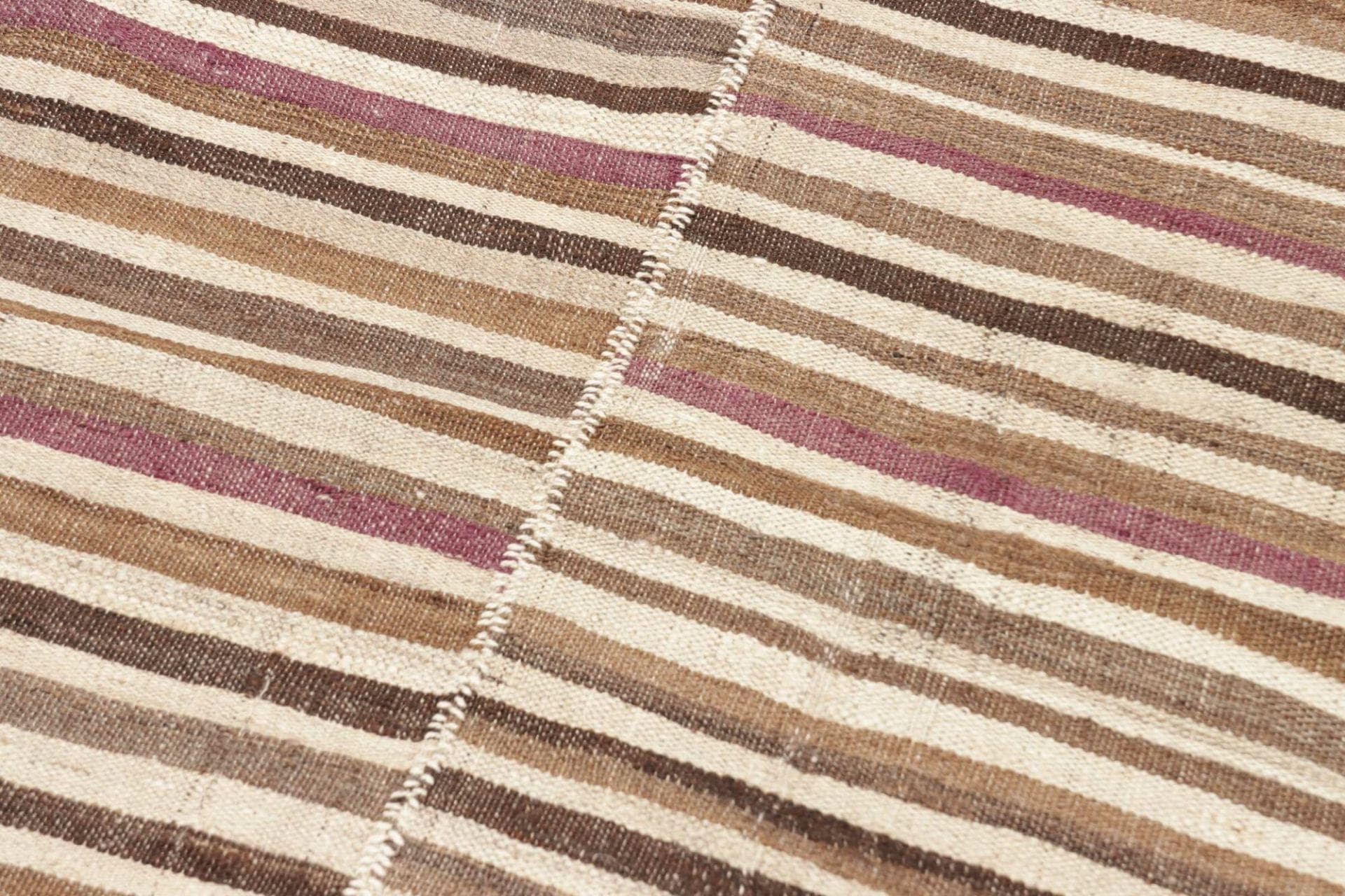 kelim-mazandra-219-x-347cm-handgewebt-rustikaler-stil-4 Handgewebter Kelim Perserteppich, 219 × 347 cm, Wolle