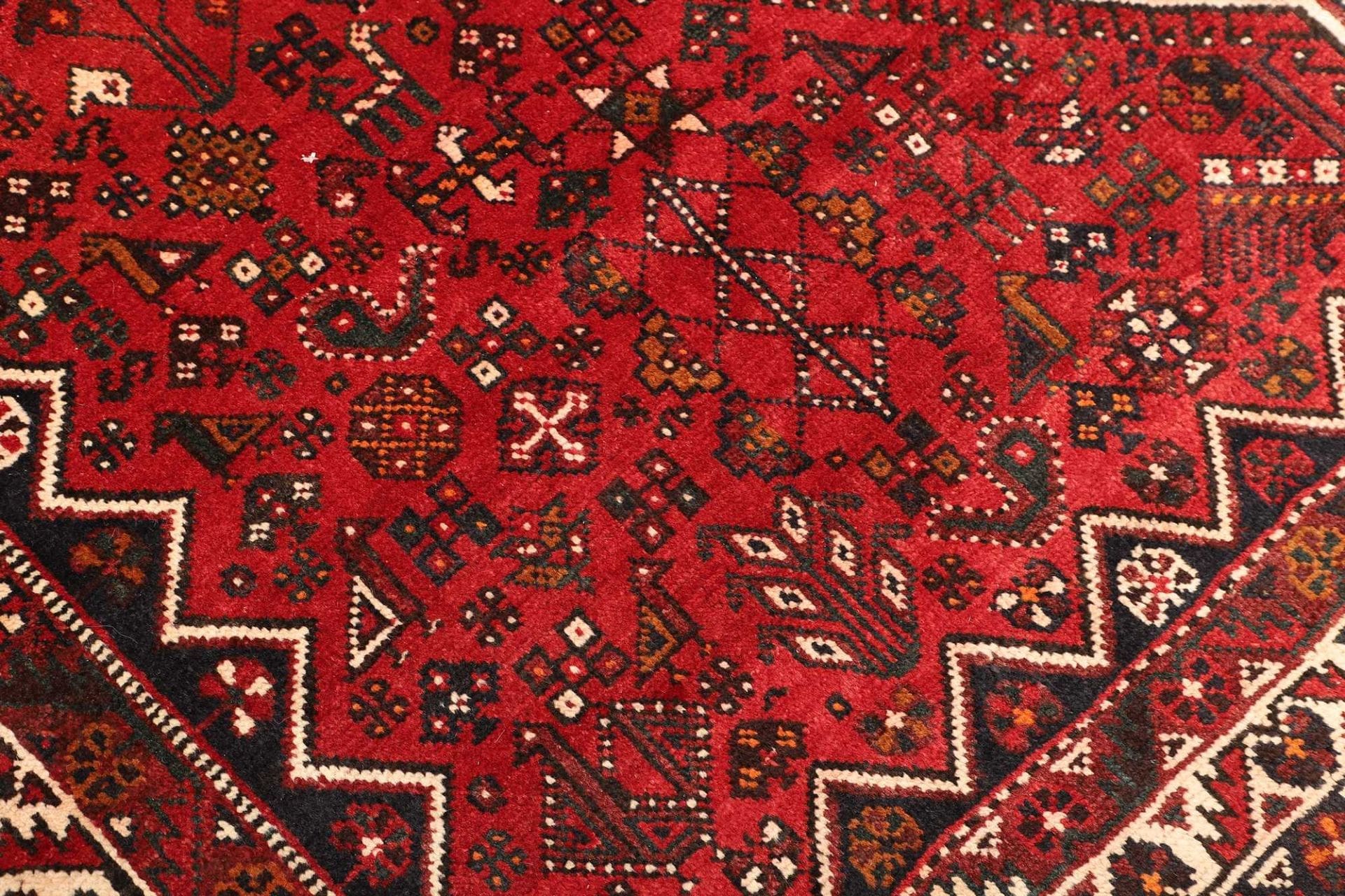 Handgeknüpfter Shiraz Perserteppich 230 × 320 cm