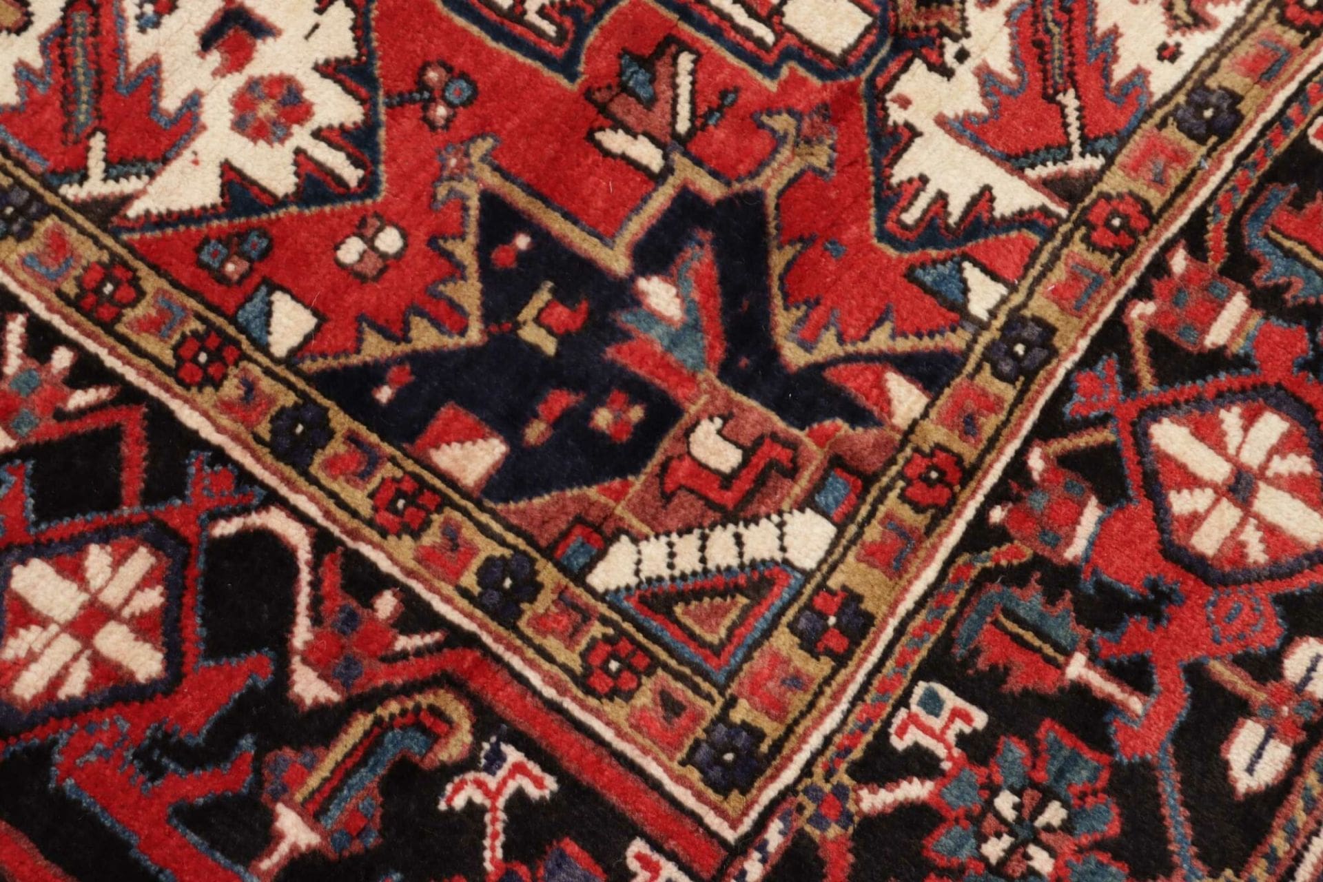 Heriz Perserteppich aus Iran, 250 × 310 cm
