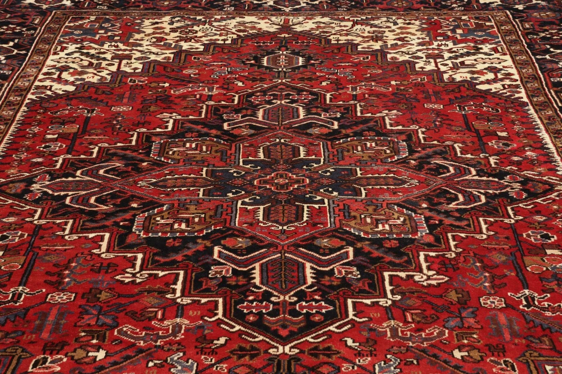 Heriz Perserteppich 247 × 308 cm aus Wolle, handgeknüpft