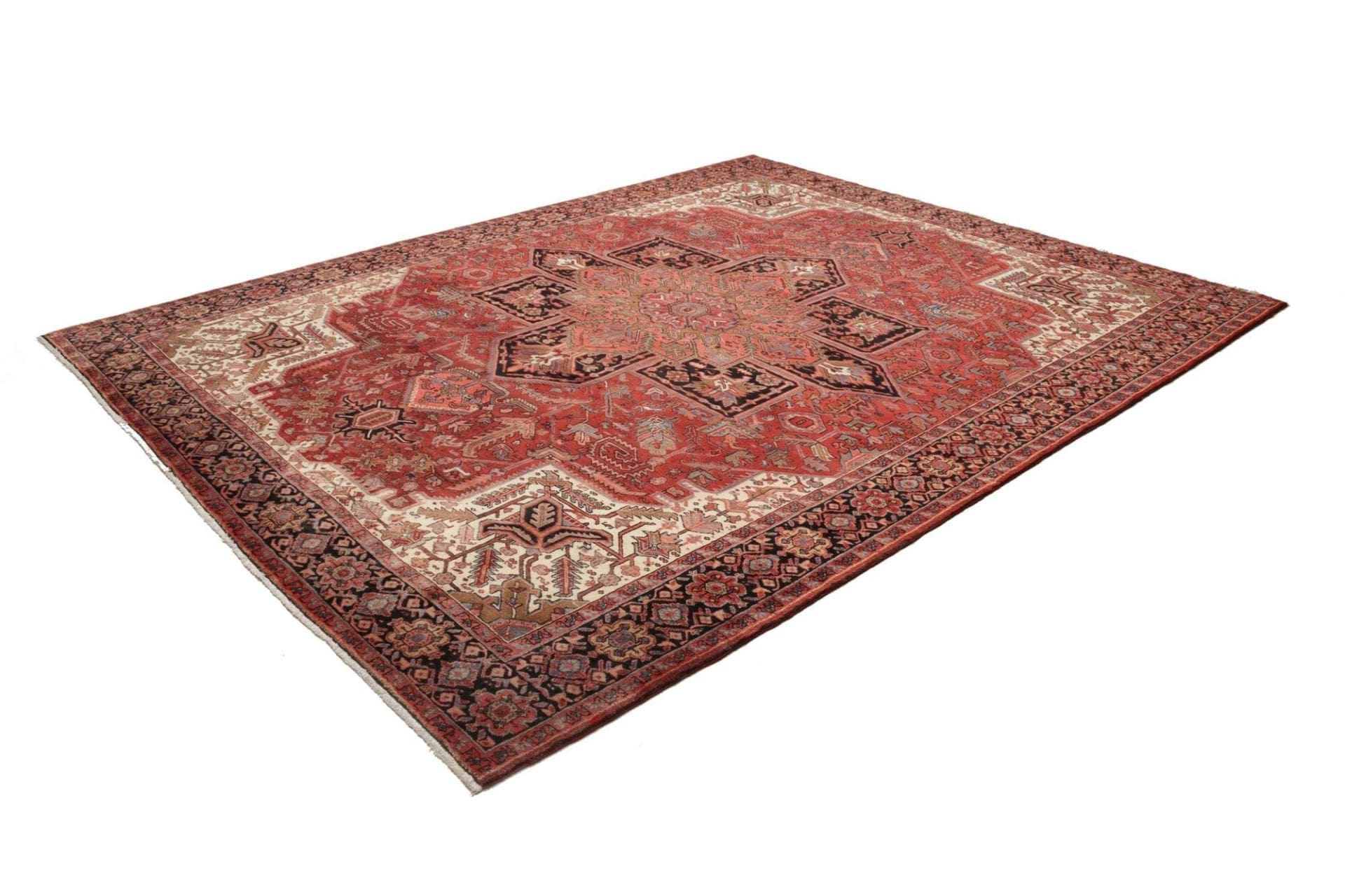 Heriz Perserteppich 259 × 324 cm aus Wolle, handgeknüpft