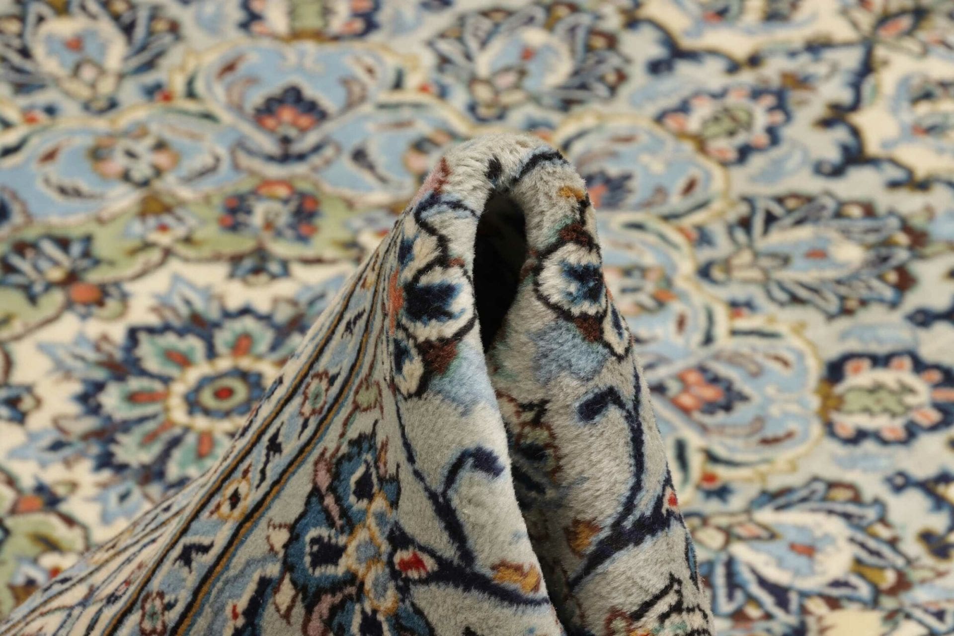 Handgeknüpfter Kashan Perserteppich 295 × 360 cm