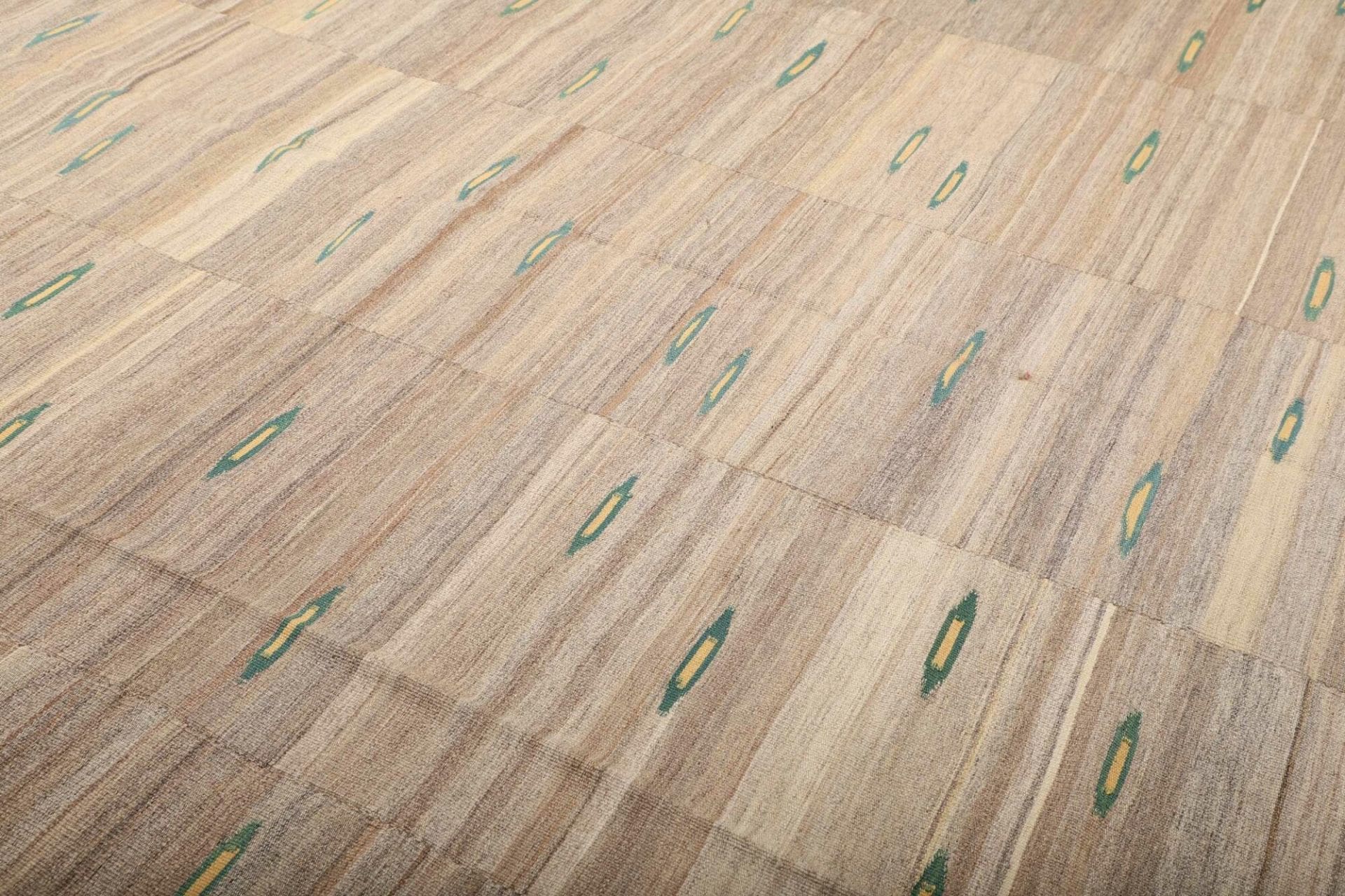 Kelim Perserteppich aus Iran, 280 × 337 cm