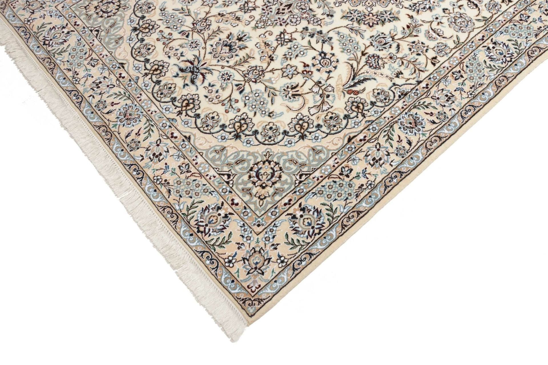 Nain Perserteppich 138 × 225 cm aus Wolle, handgeknüpft