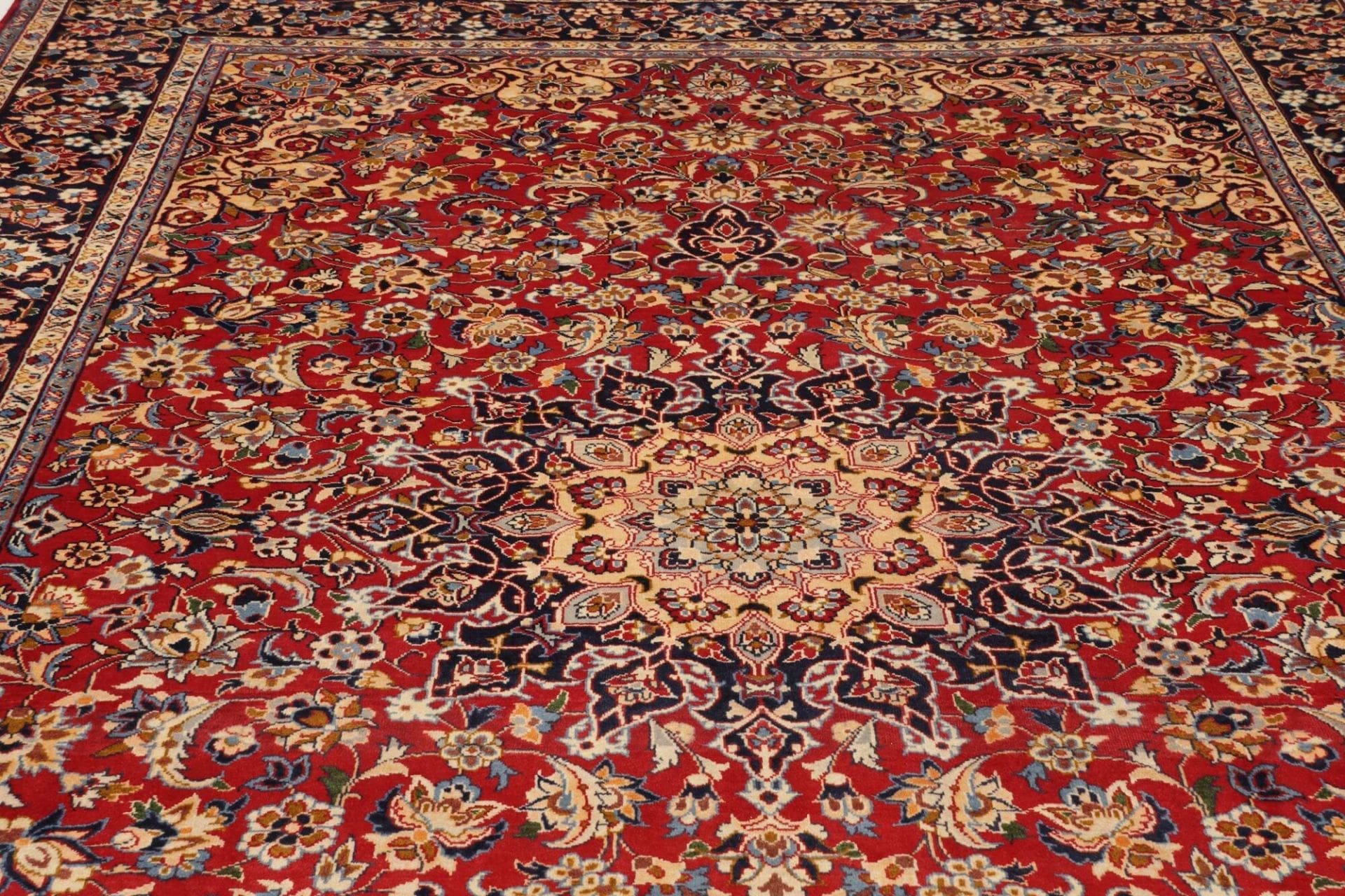 Perserteppich 271 × 390 cm aus Wolle, handgeknüpft