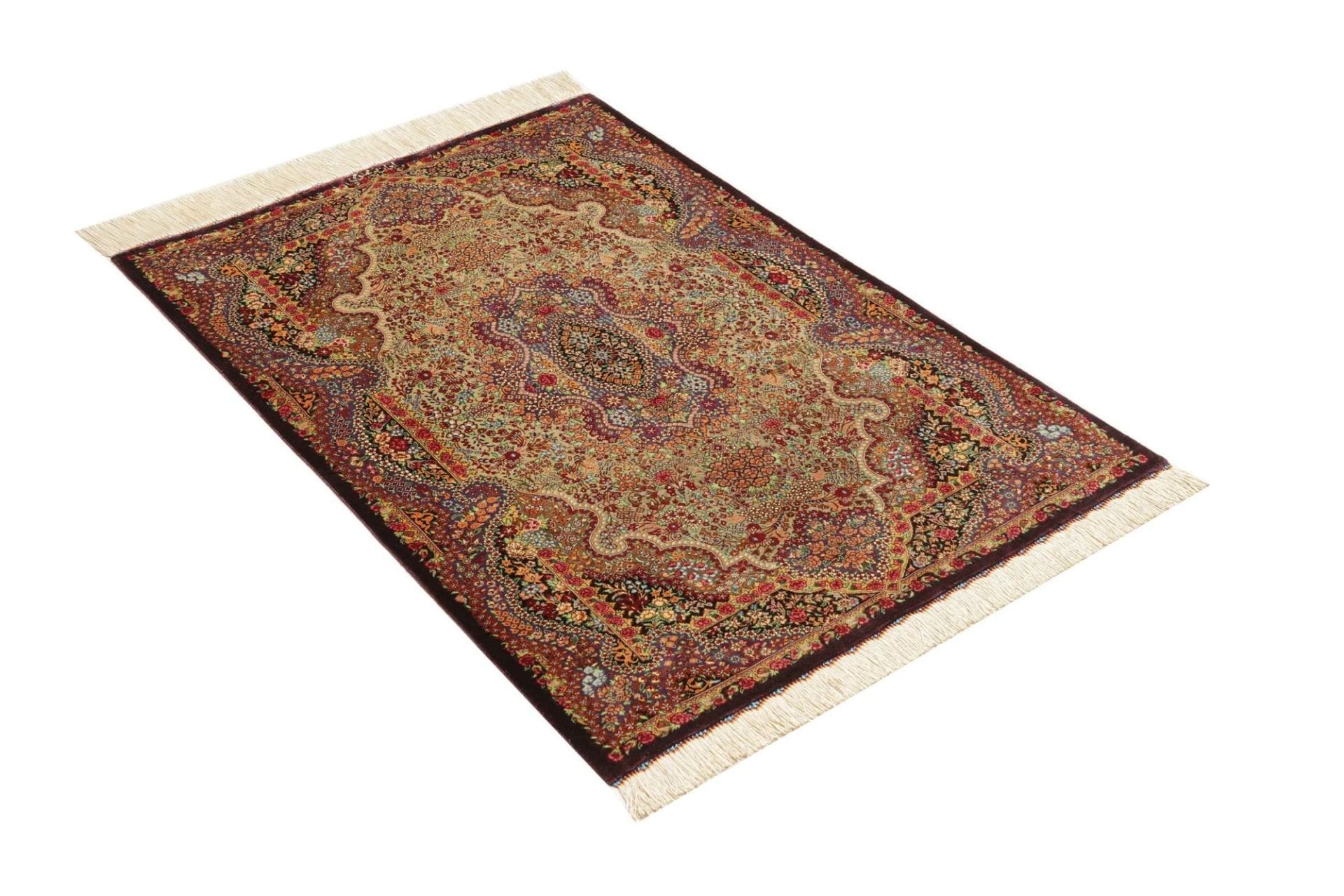Ghom Perserteppich aus Iran, 83 × 121 cm