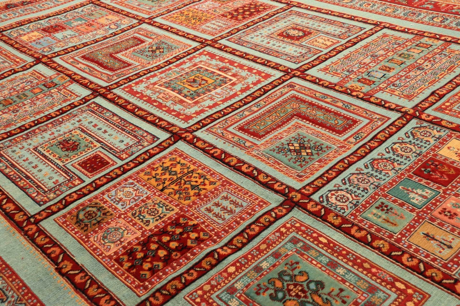 Nain Perserteppich 213 × 274 cm aus Wolle, handgeknüpft