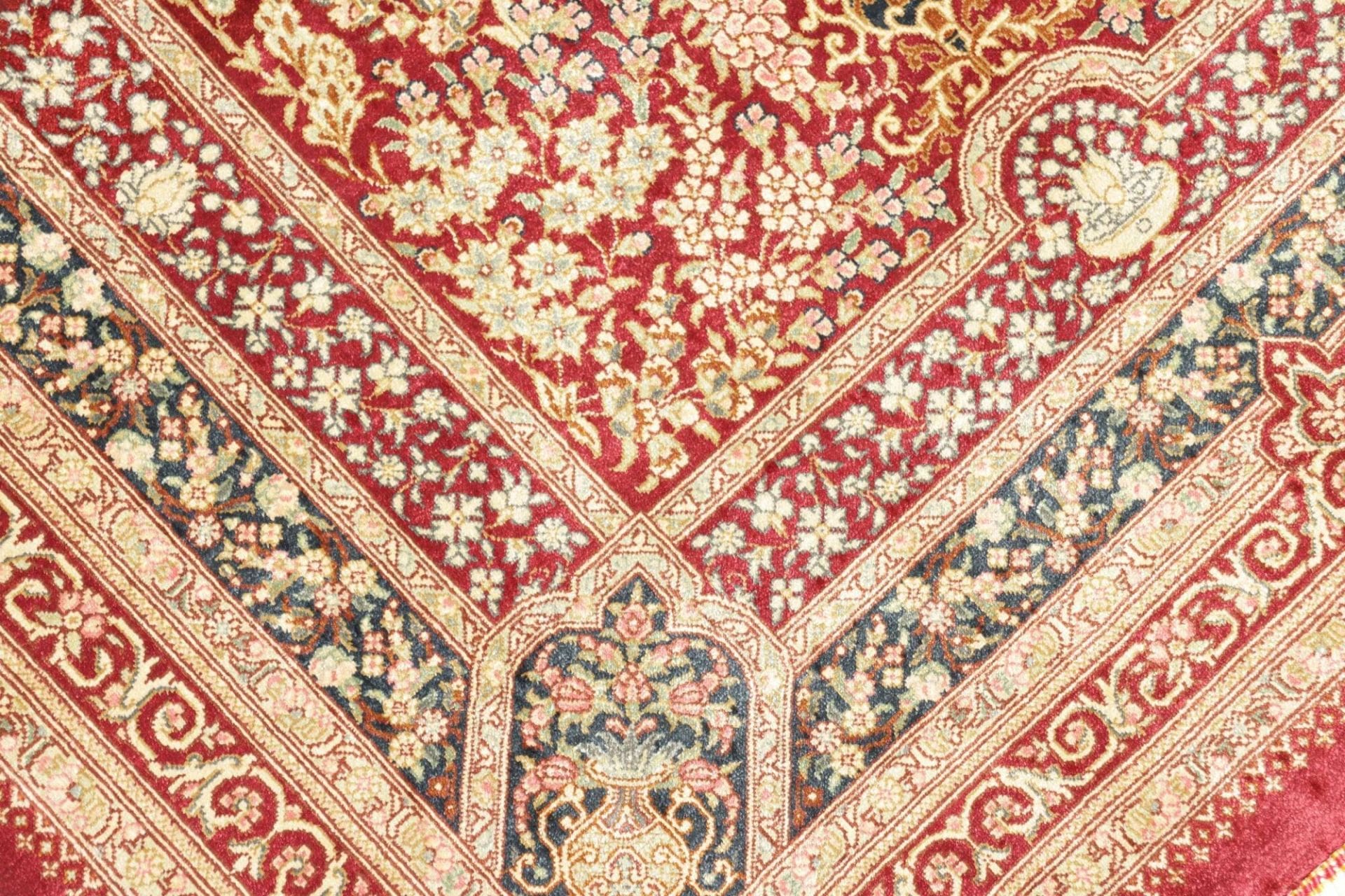 Handgeknüpfter Ghom Perserteppich 83 × 117 cm