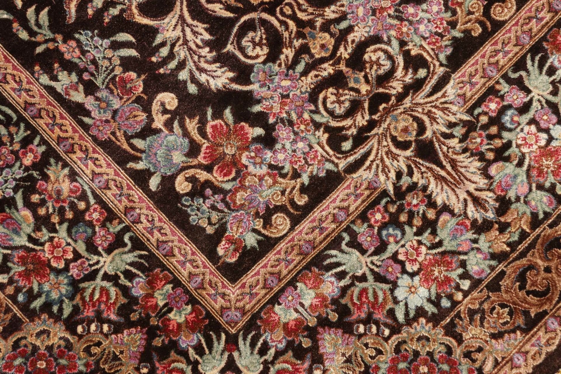 Handgeknüpfter Ghom Perserteppich, 83 × 120 cm, Seide