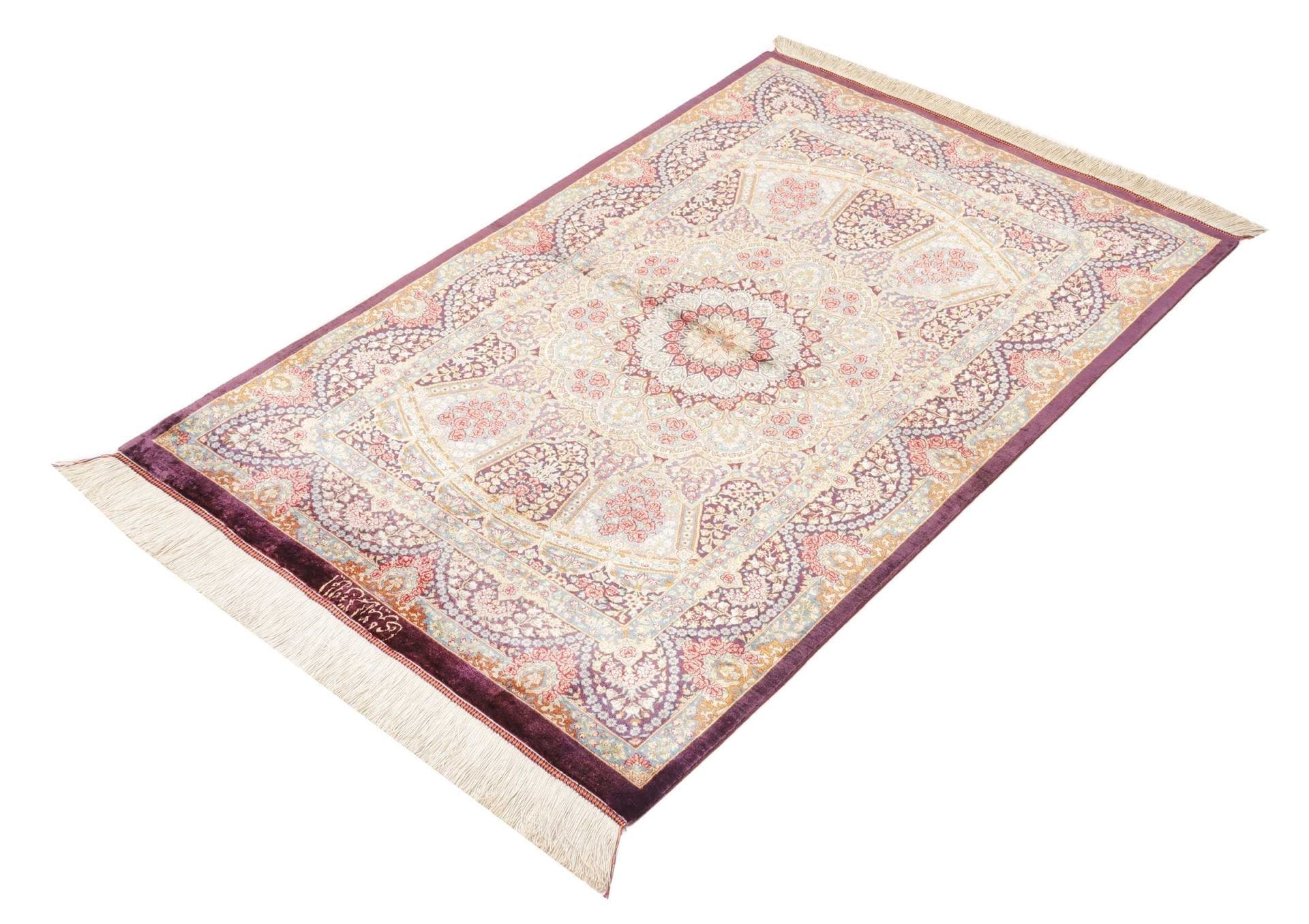 Ghom Perserteppich aus Iran, 84 × 123 cm