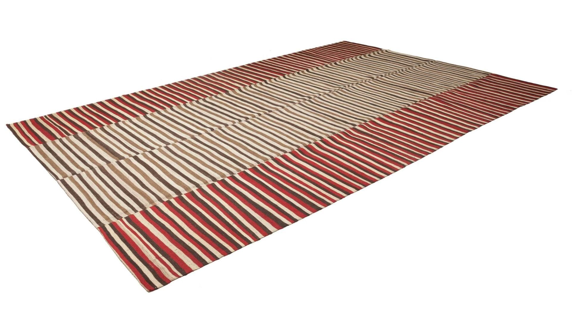 kelim-mazandra-266-x-382-cm-handgewebt-rustikales-flair-1 Kelim Perserteppich aus Iran, 266 × 382 cm