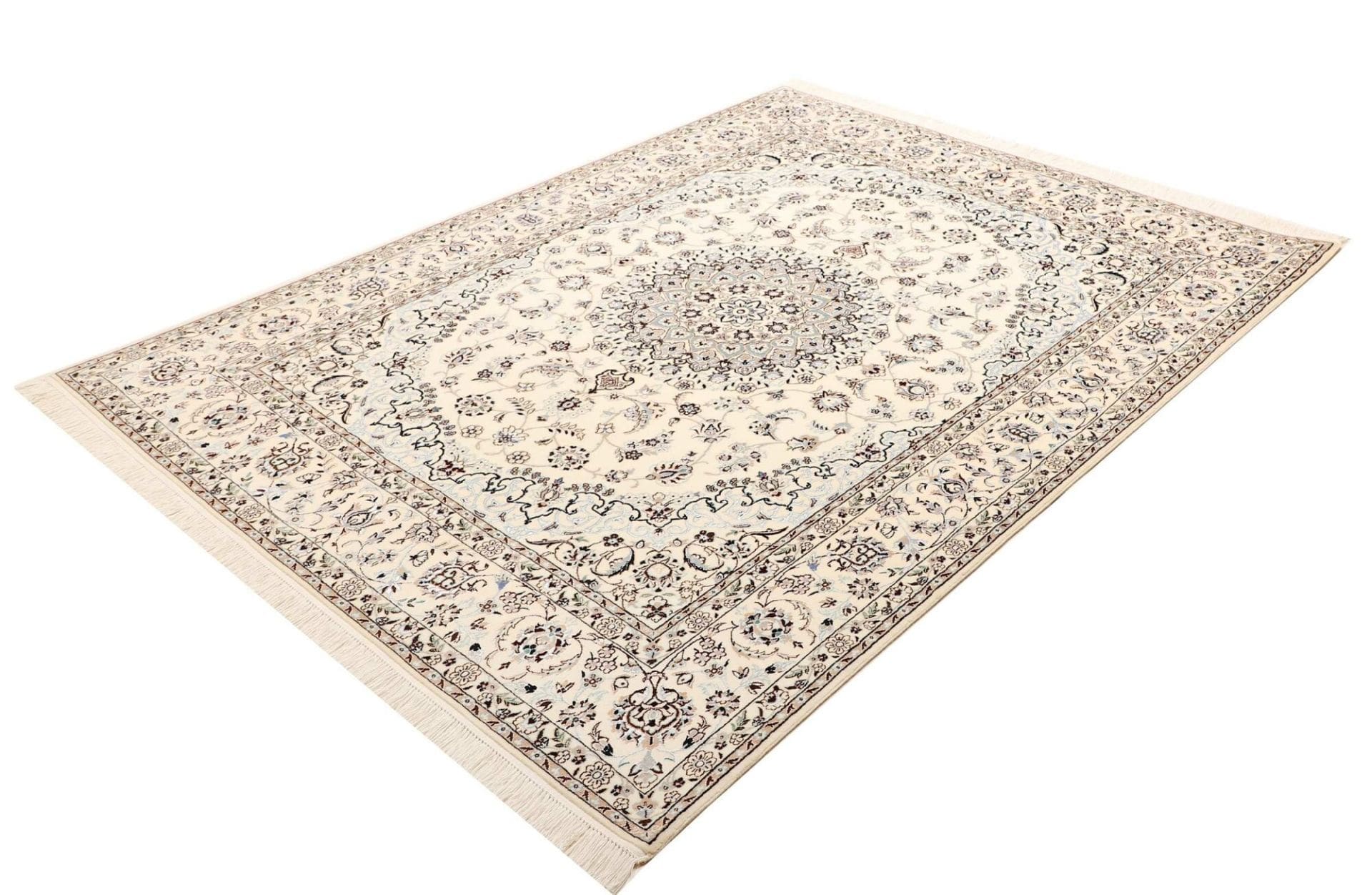 Handgeknüpfter Nain Perserteppich 165 × 210 cm