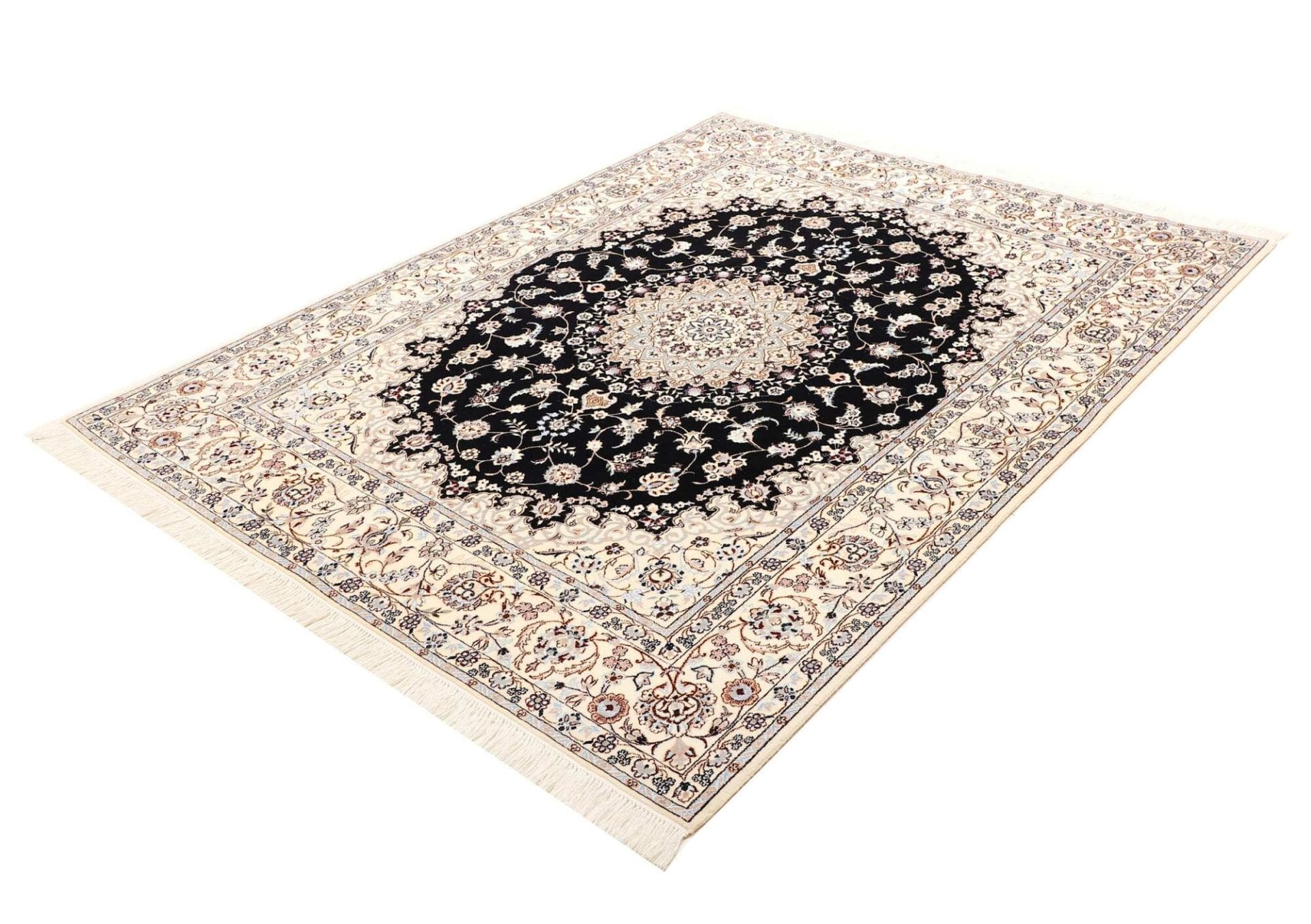 Nain Perserteppich aus Iran, 163 × 202 cm