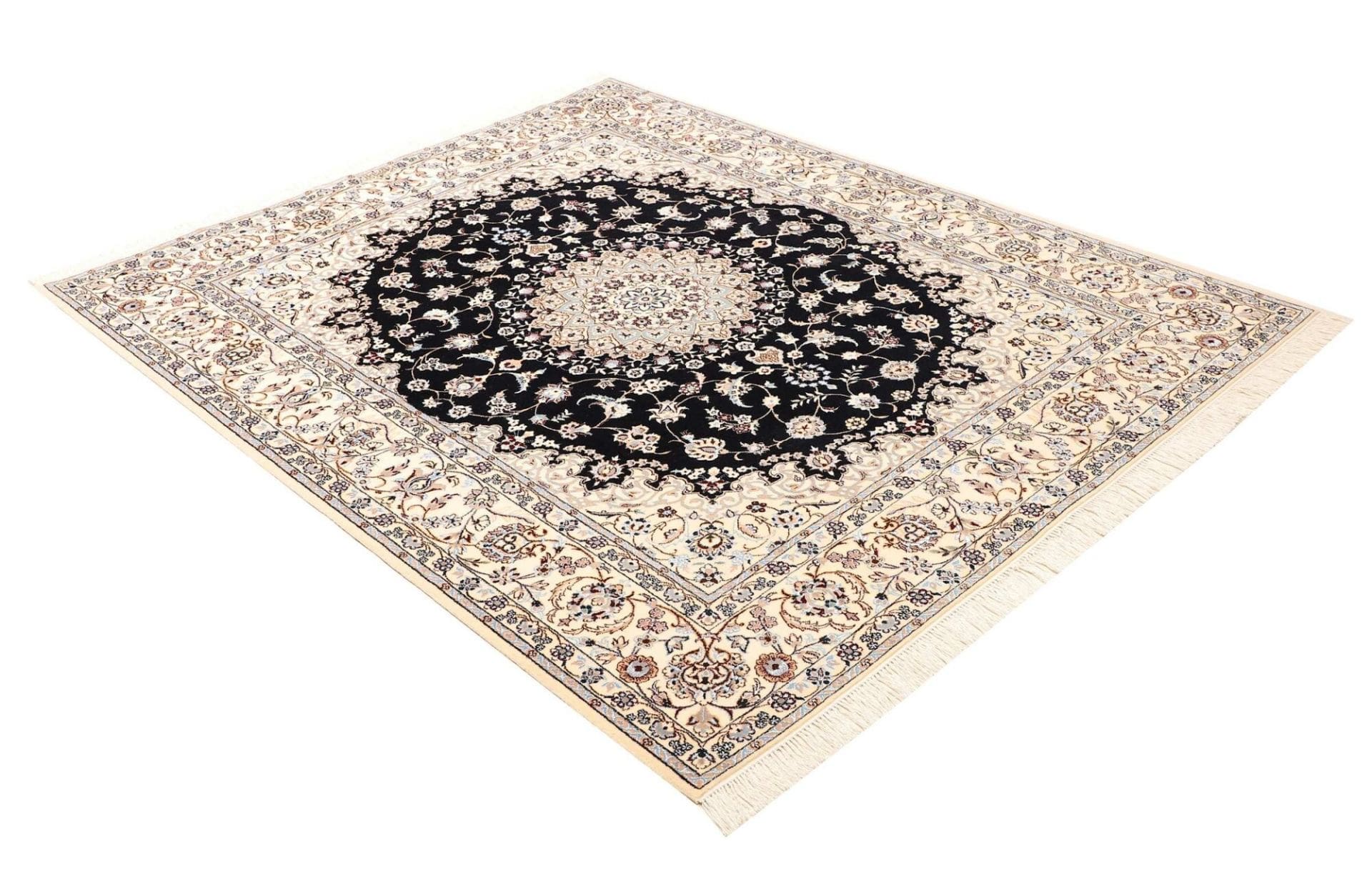 Nain Perserteppich aus Iran, 163 × 202 cm